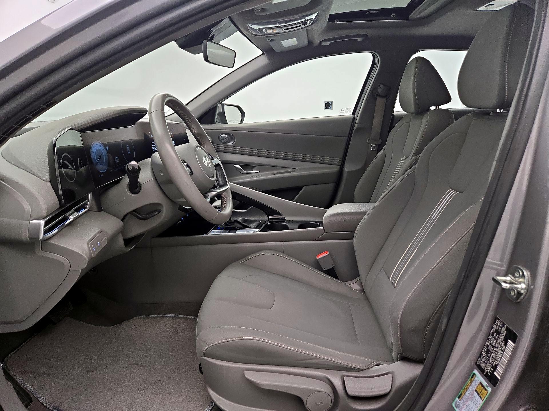 Thumbnail: 2024 Hyundai Elantra - 9
