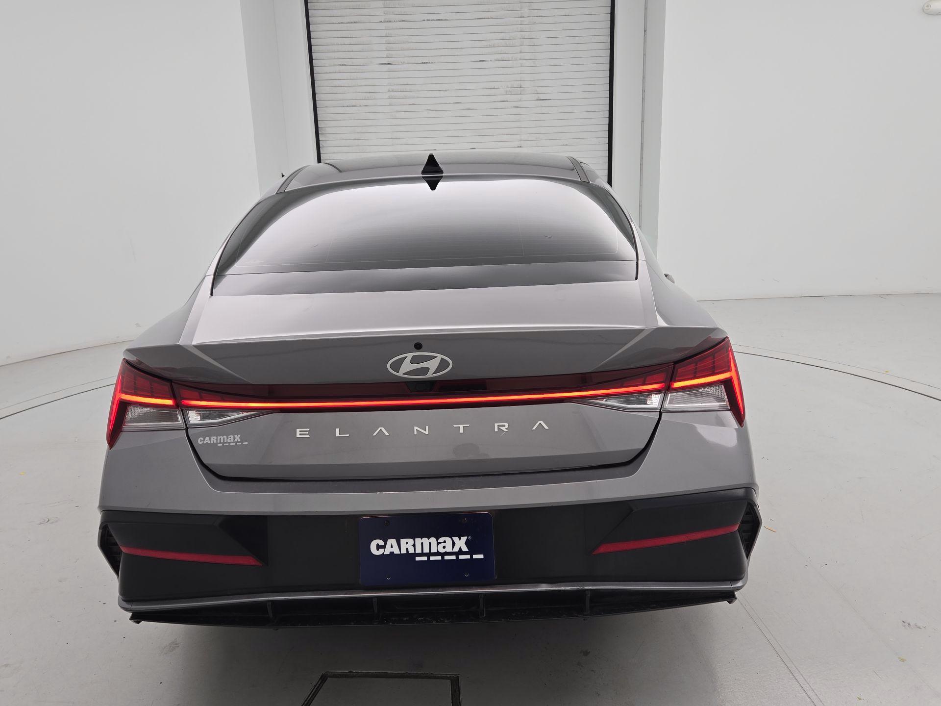 Thumbnail: 2024 Hyundai Elantra - 6