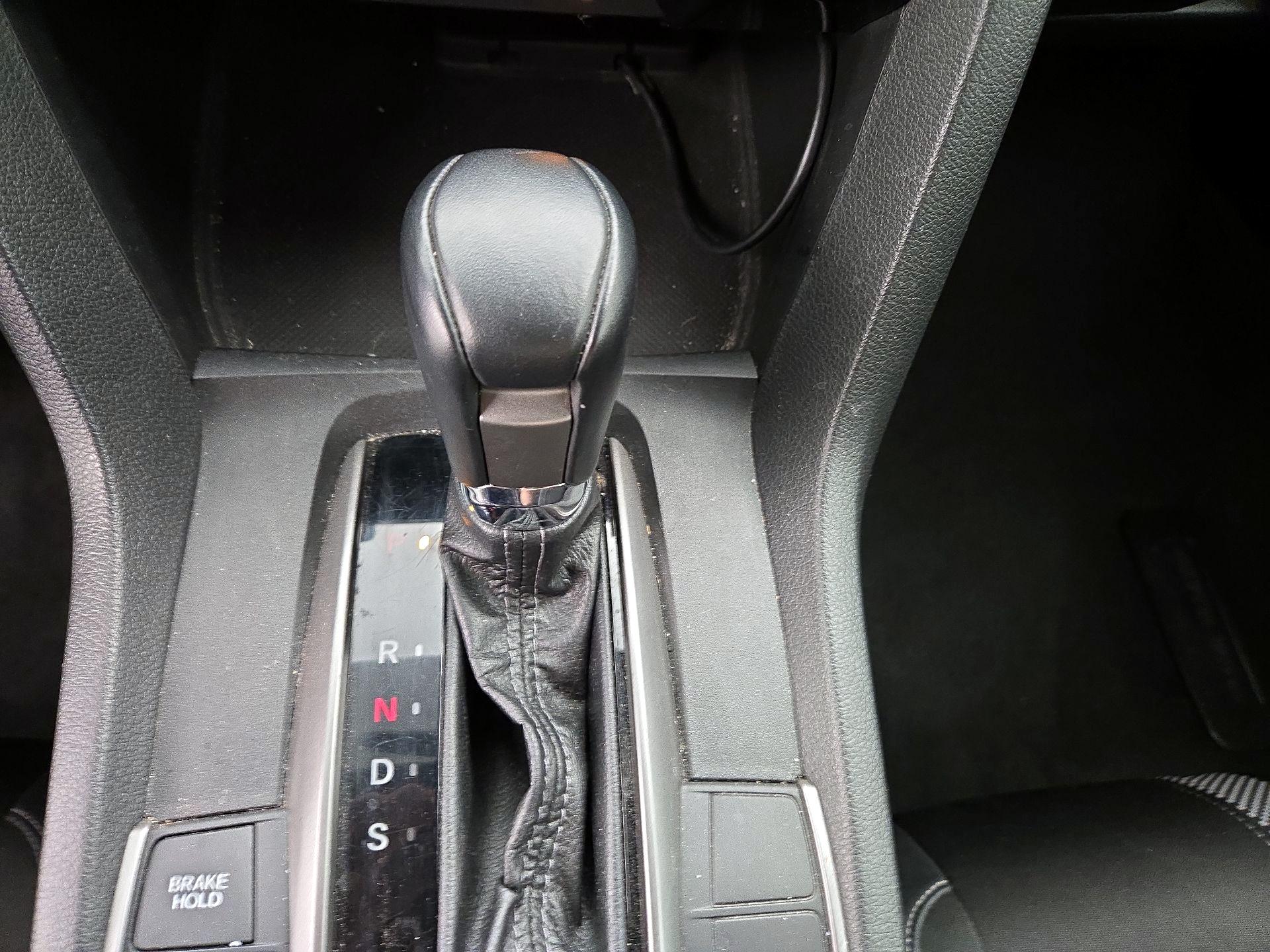 Thumbnail: 2021 Honda Civic - 15