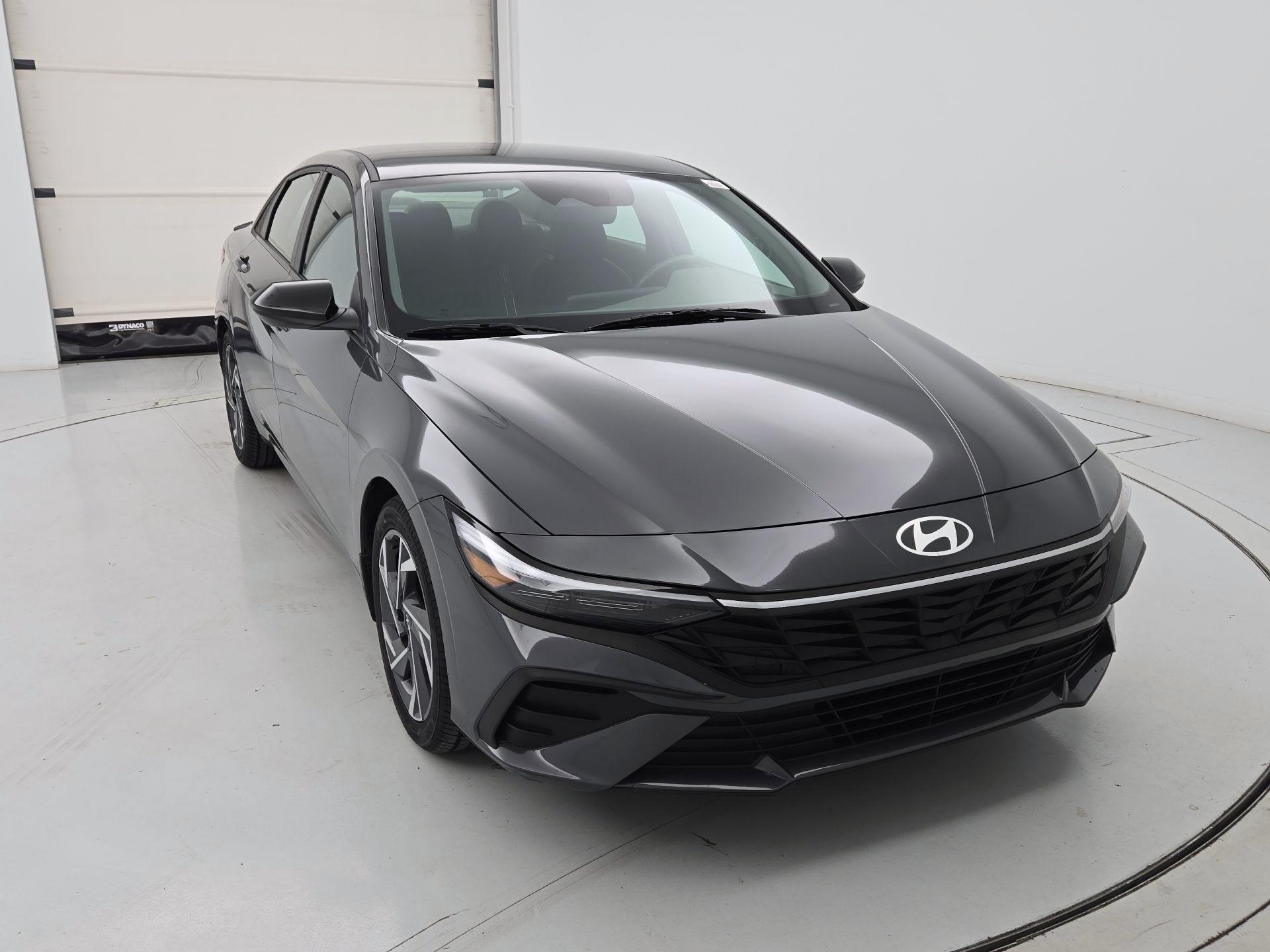 Thumbnail: 2025 Hyundai Elantra - 1