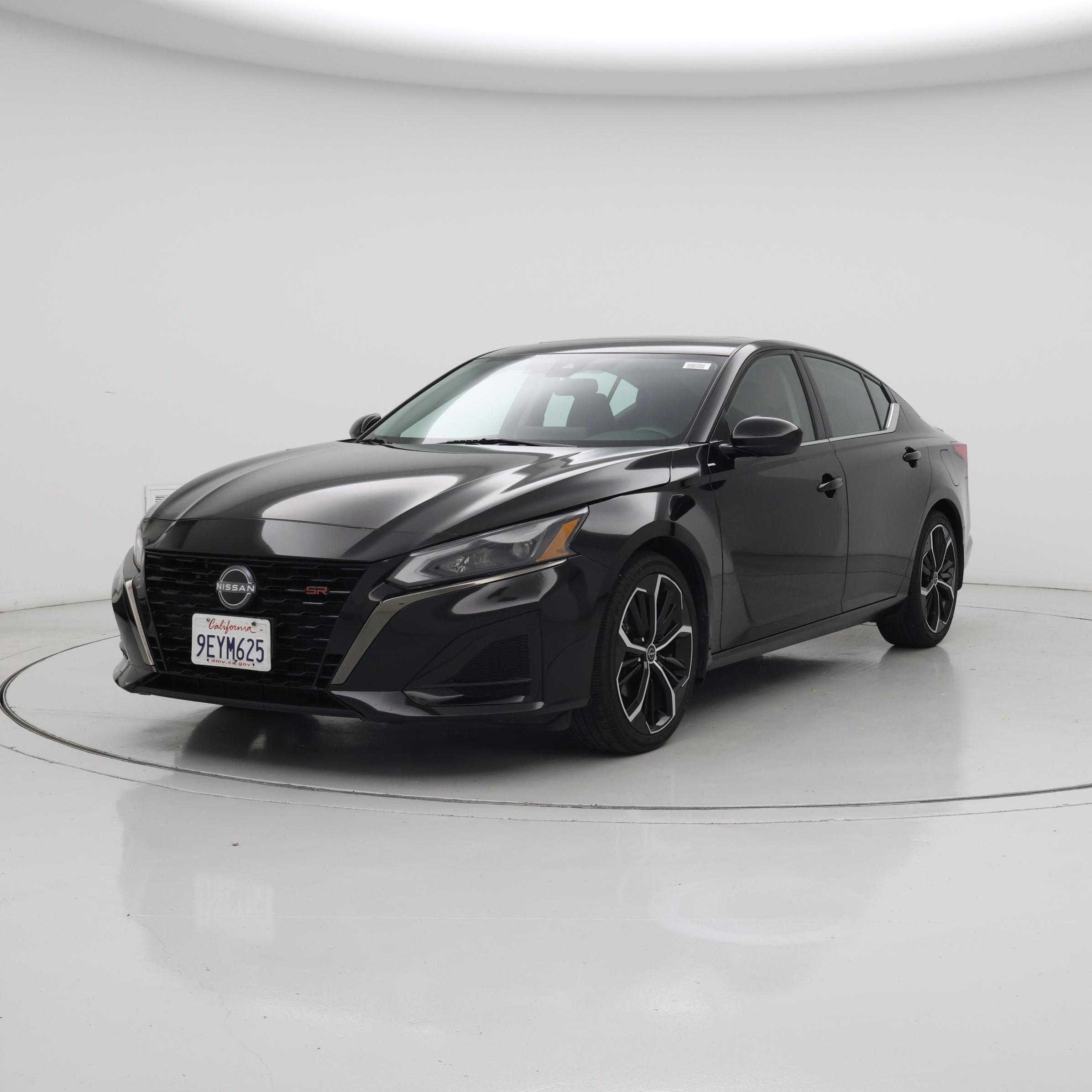 Thumbnail: 2023 Nissan Altima - 4