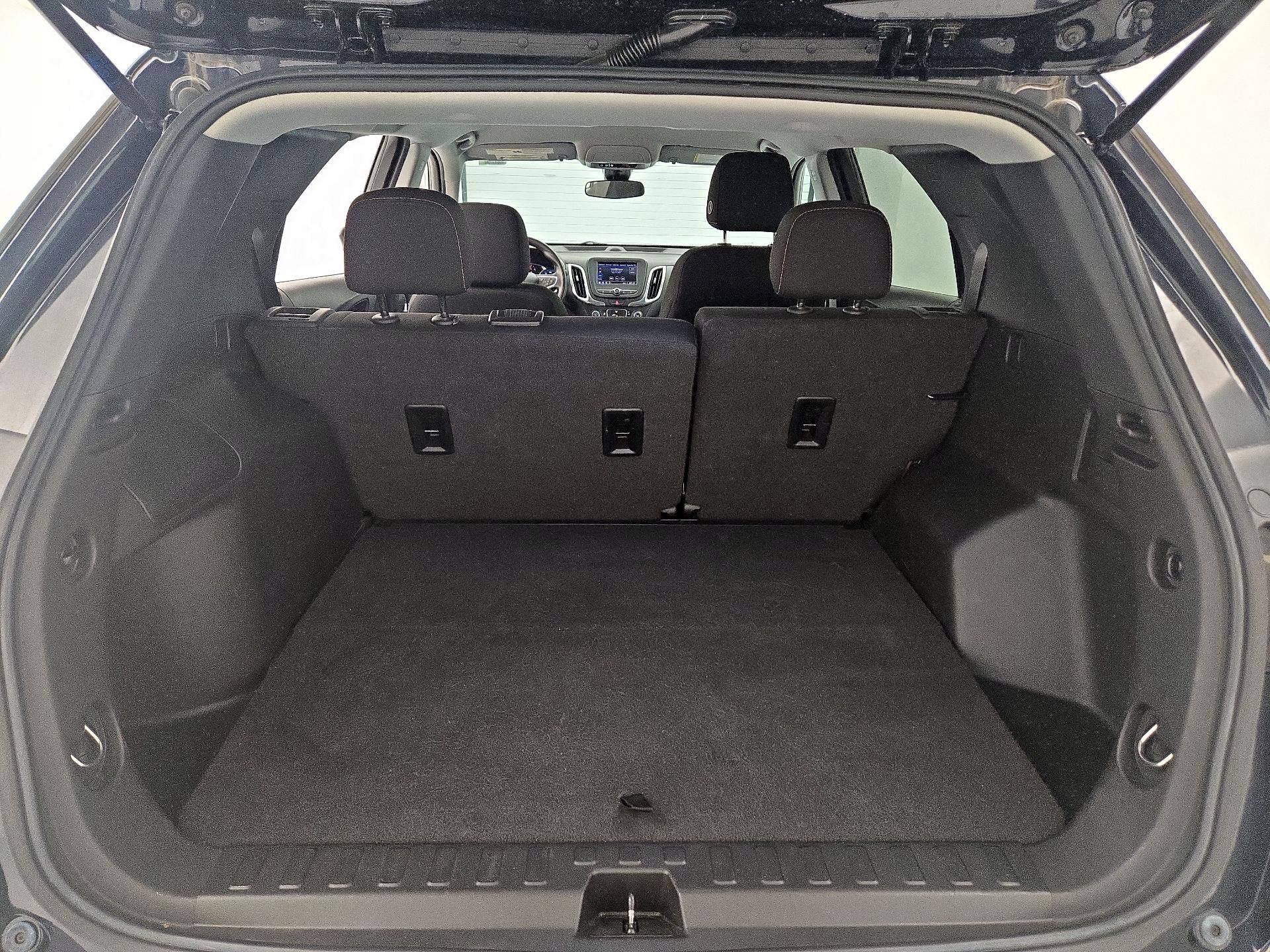 Thumbnail: 2021 Chevrolet Equinox - 18