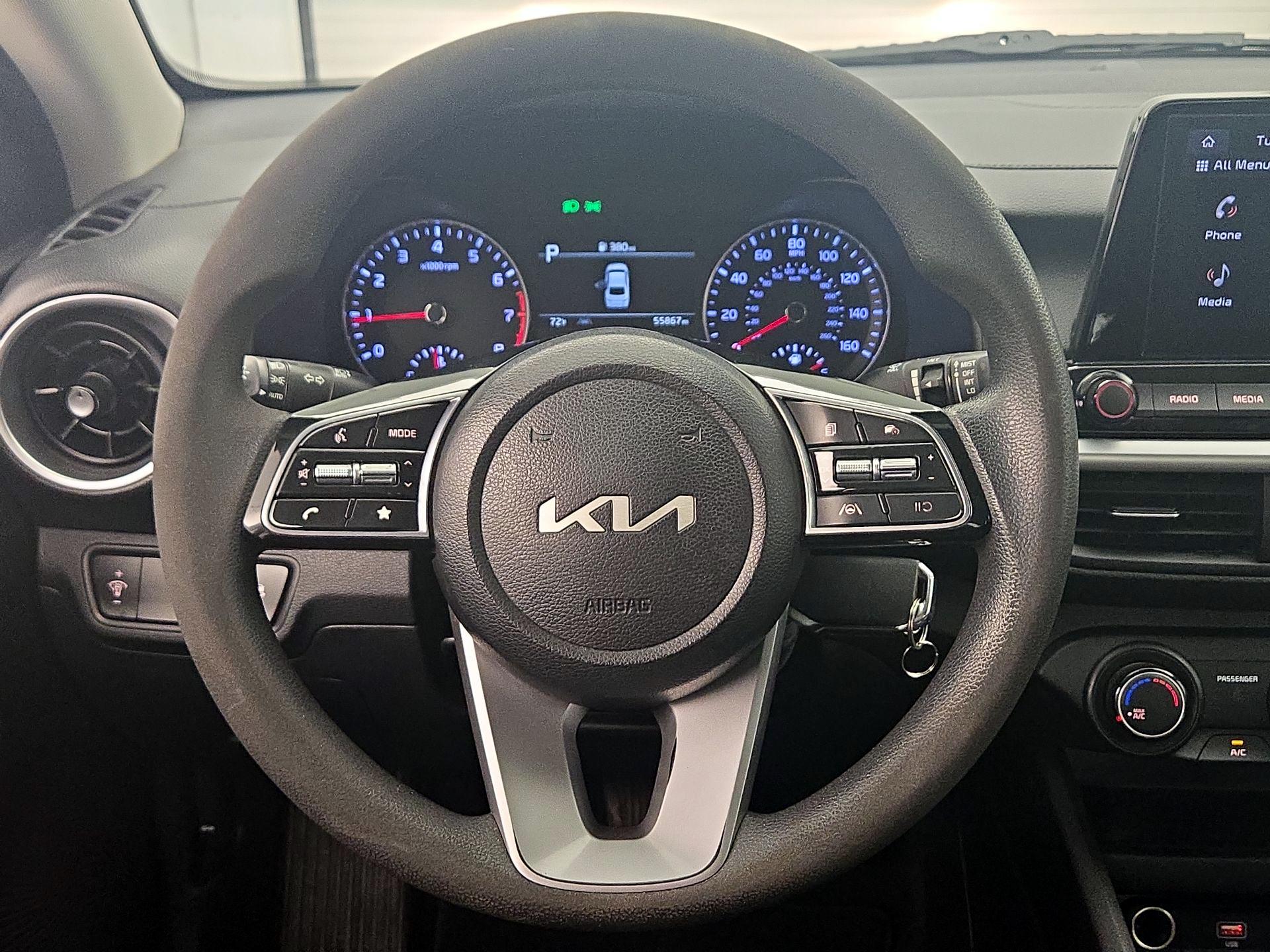 Thumbnail: 2023 Kia Forte - 10