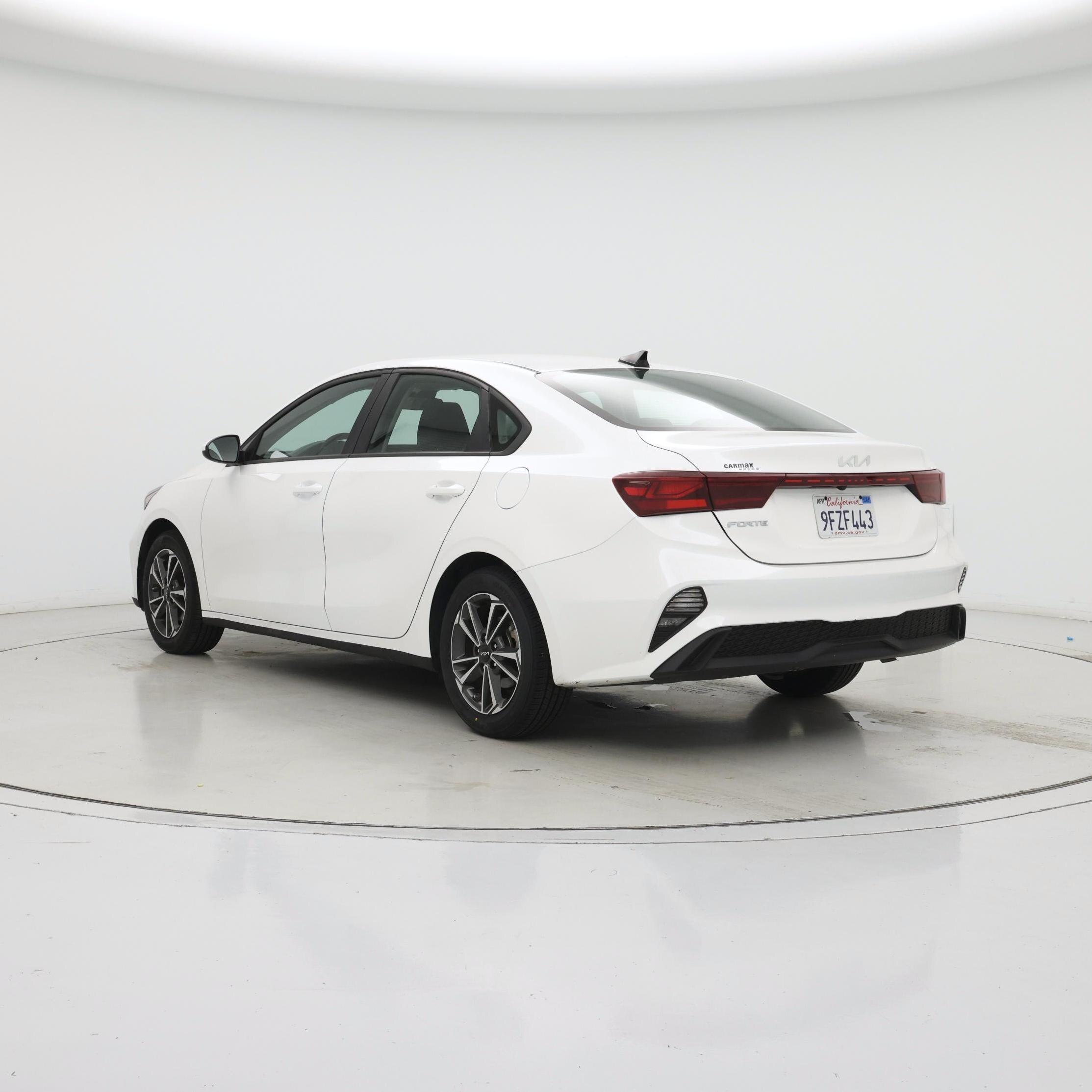 Thumbnail: 2023 Kia Forte - 2