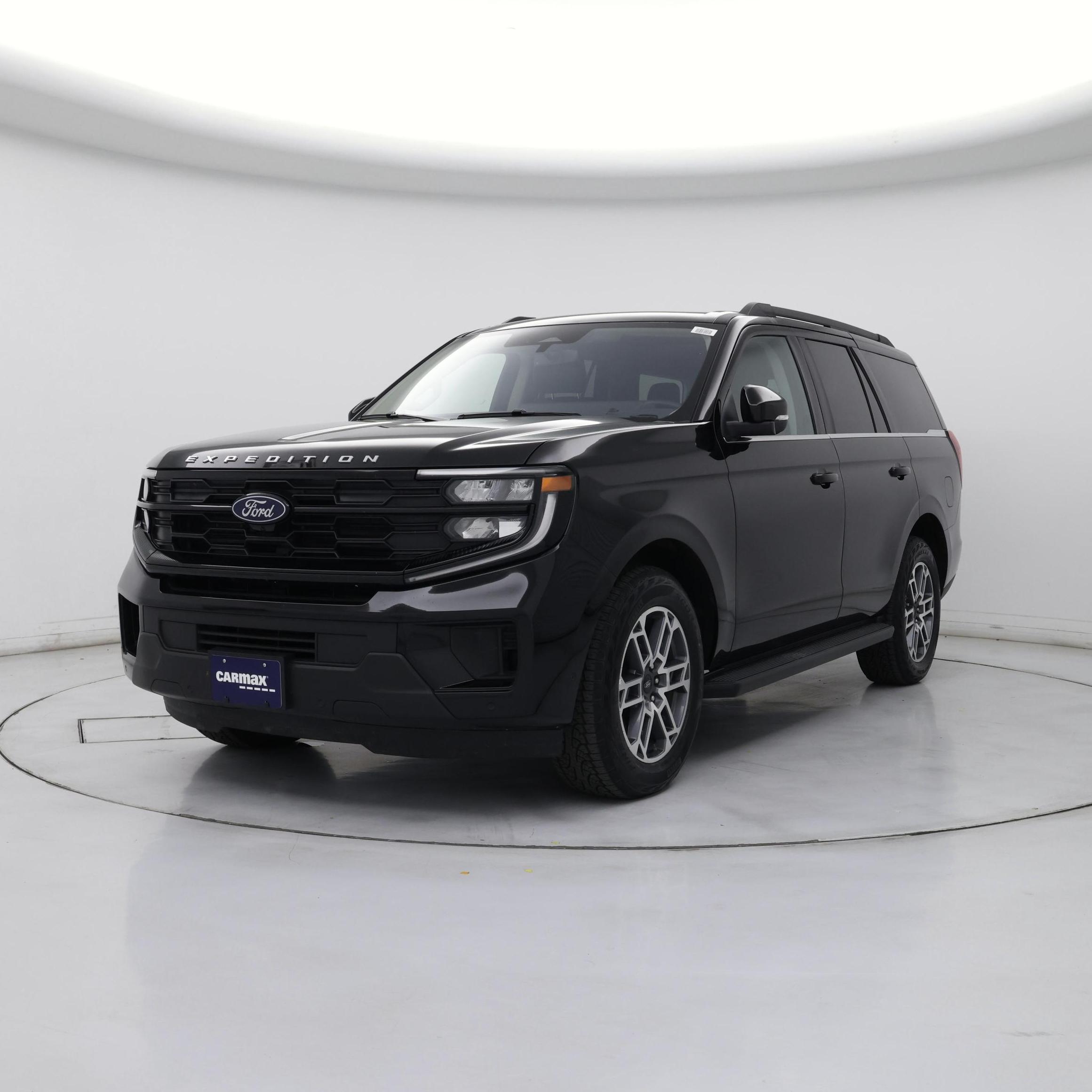 Thumbnail: 2025 Ford Expedition - 4