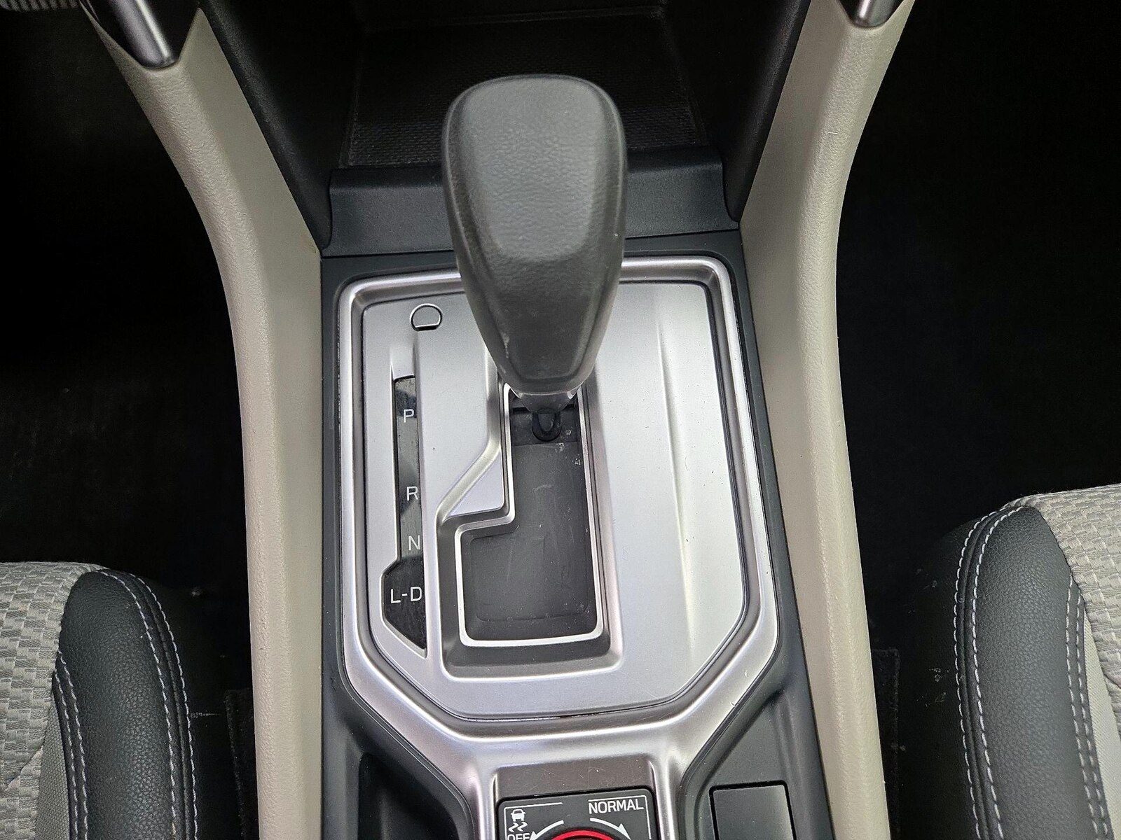 2023 Subaru Forester Premium - Photo 18
