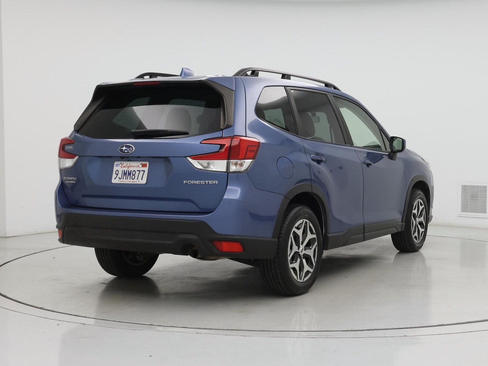 2023 Subaru Forester Premium - Photo 9