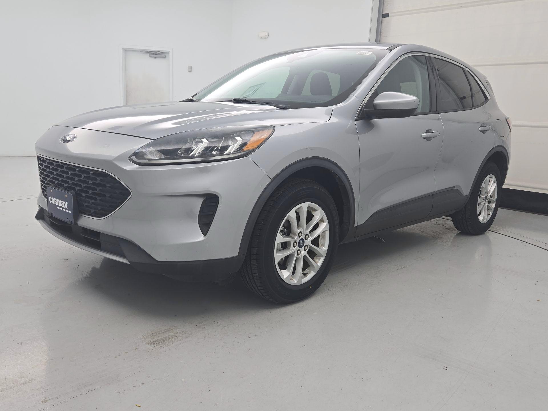 Thumbnail: 2021 Ford Escape - 3
