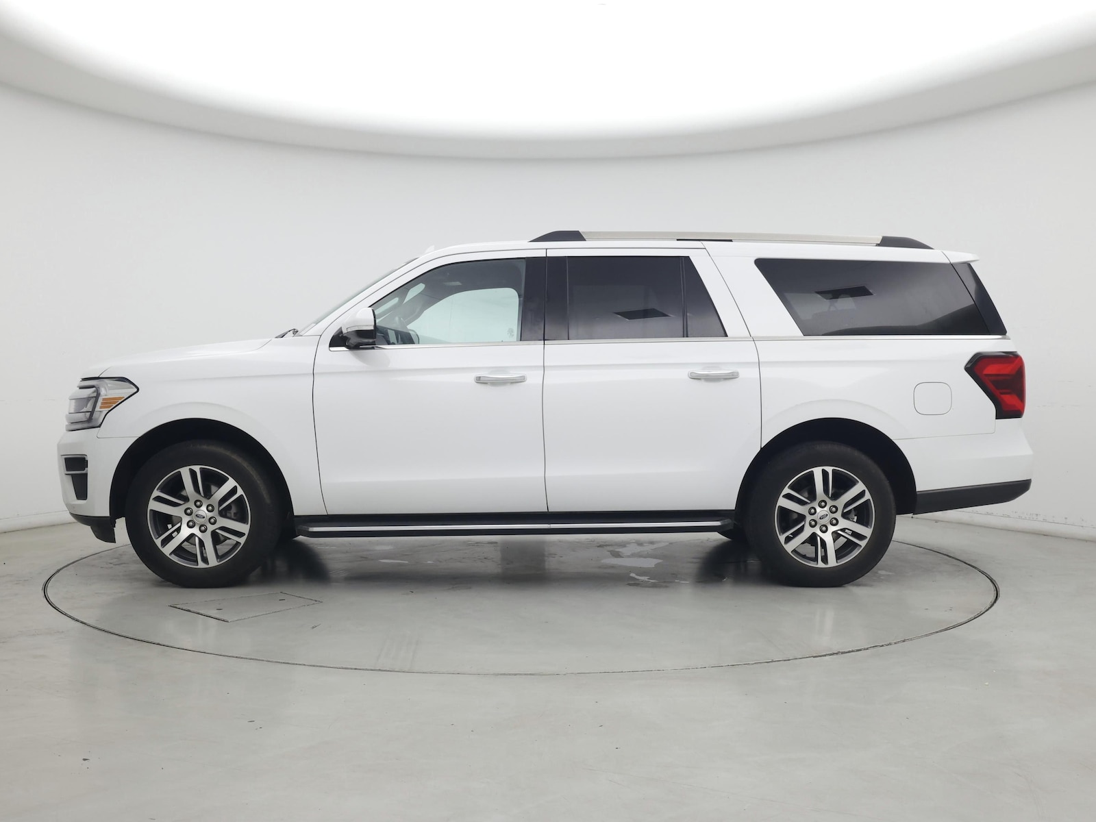 2022 Ford Expedition Limited - Photo 4