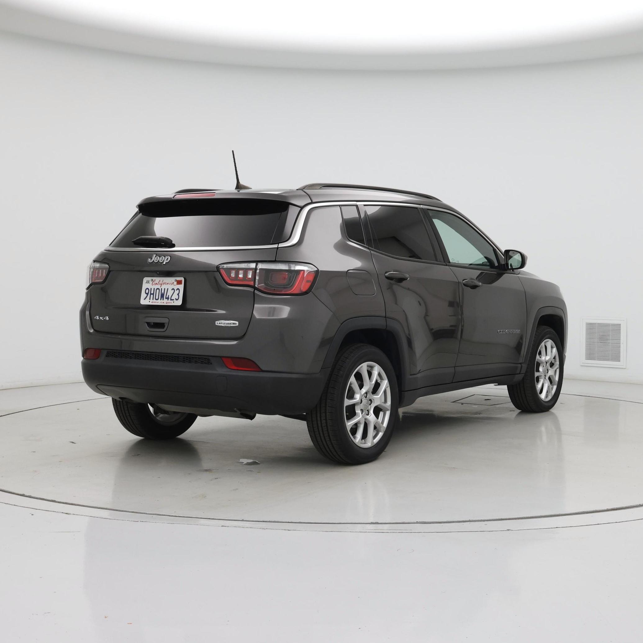 Thumbnail: 2023 Jeep Compass - 8