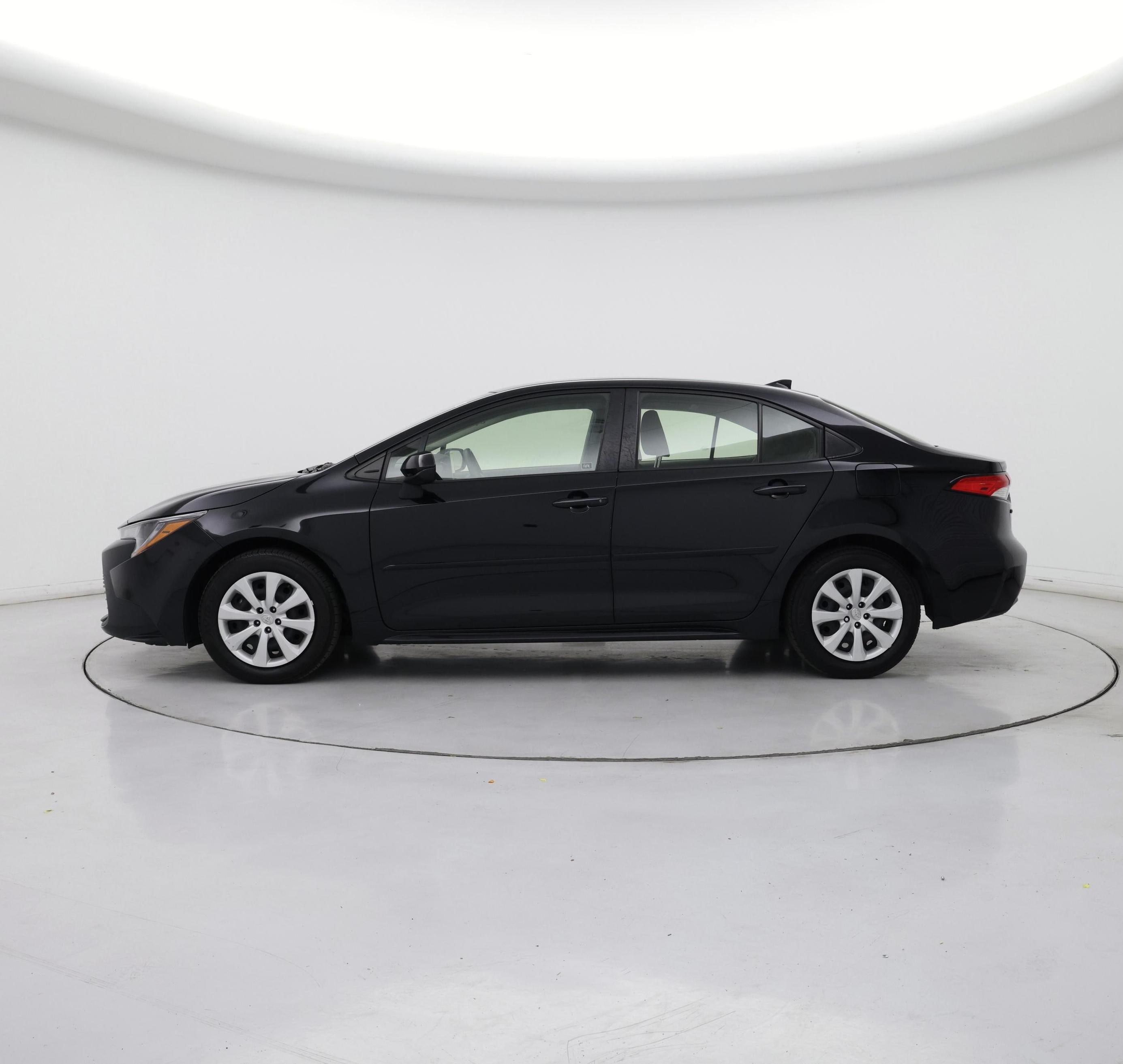 Thumbnail: 2024 Toyota Corolla - 3