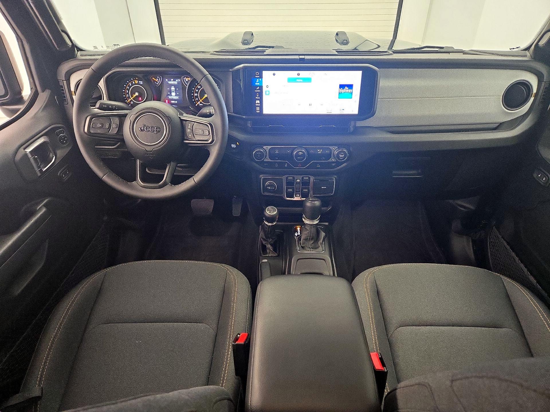 Thumbnail: 2025 Jeep Gladiator - 9