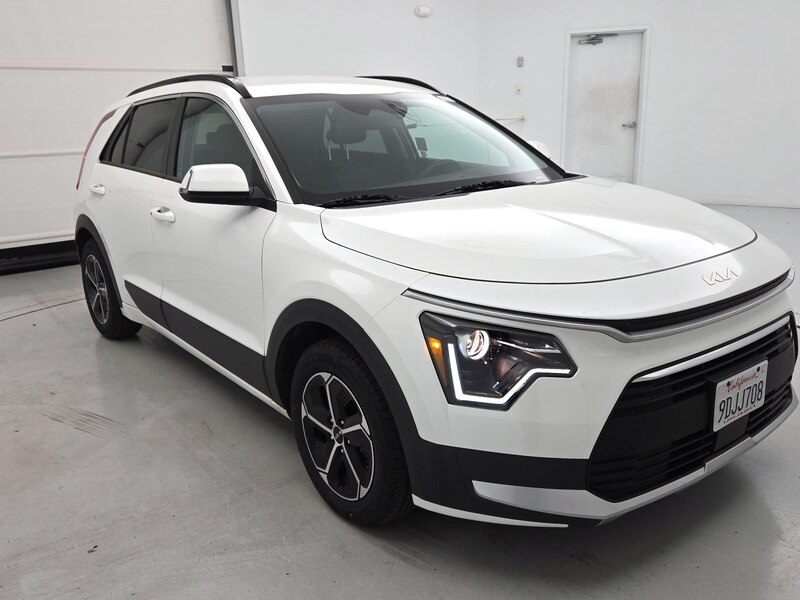 2023 Kia Niro EX