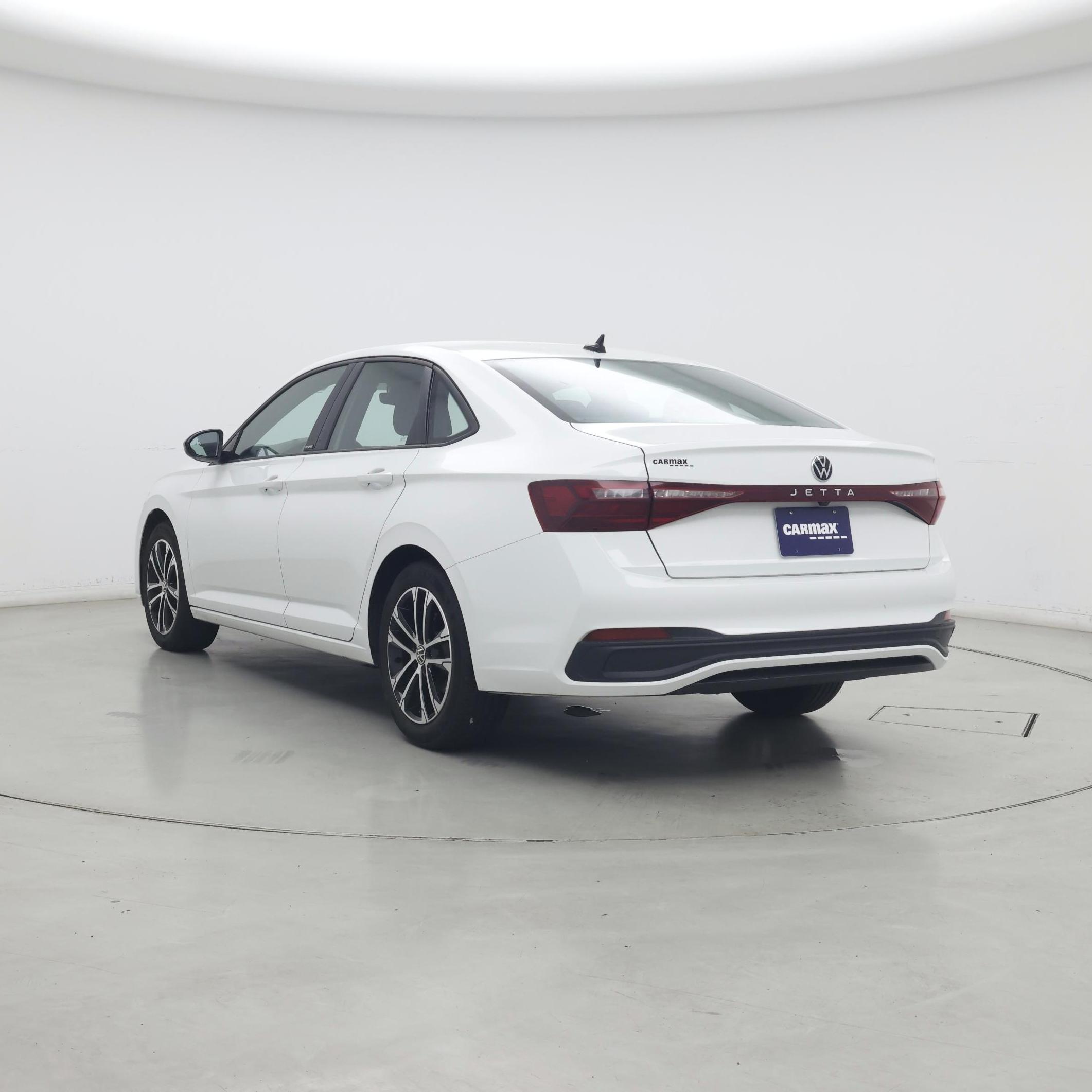 Thumbnail: 2025 Volkswagen Jetta - 2