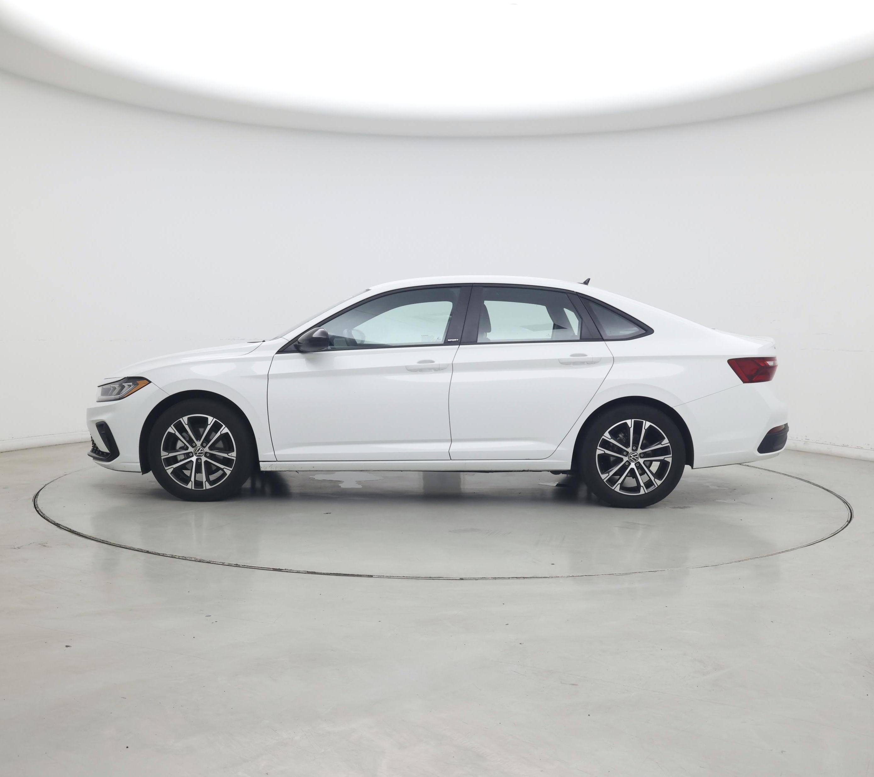 Thumbnail: 2025 Volkswagen Jetta - 3