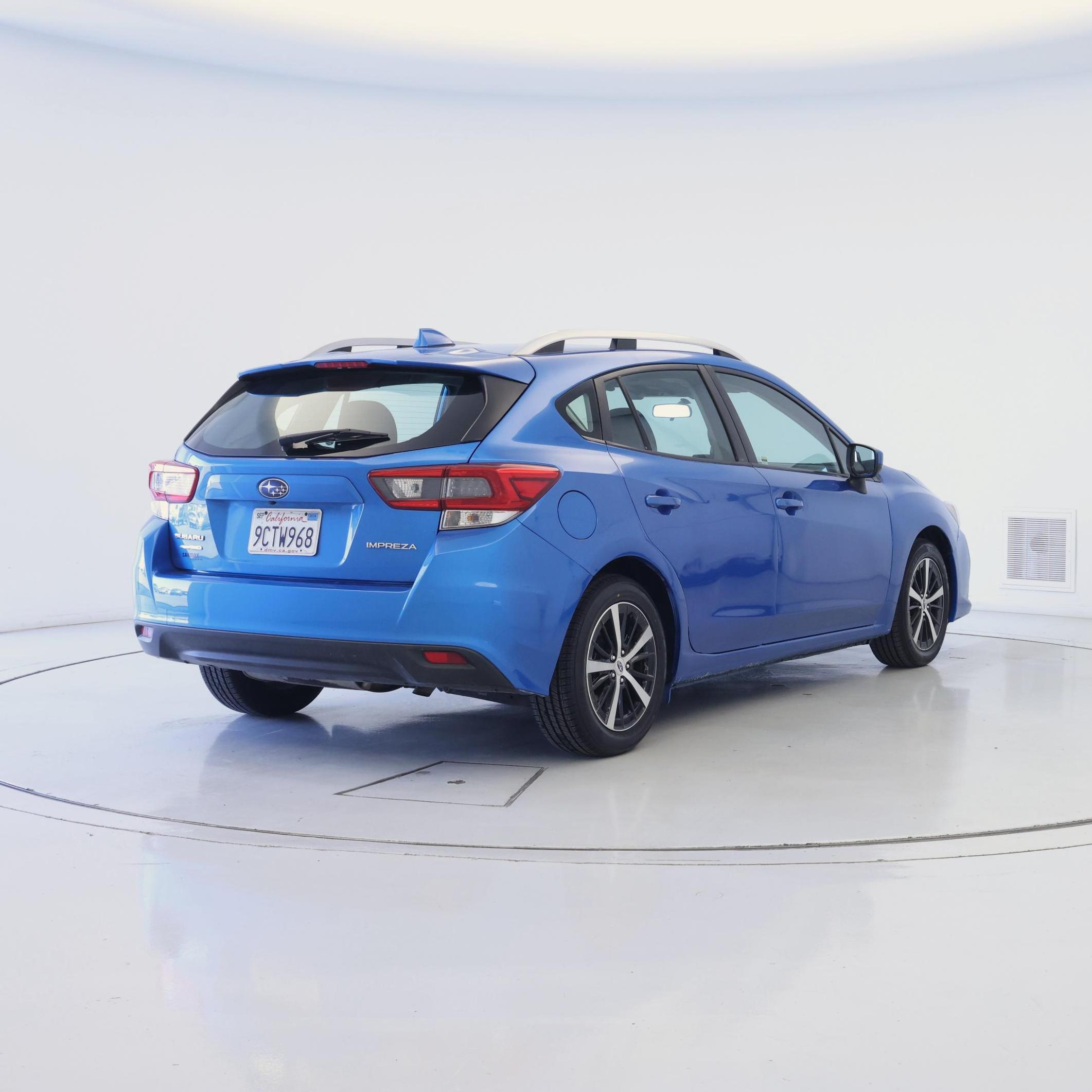 Thumbnail: 2022 Subaru Impreza - 8