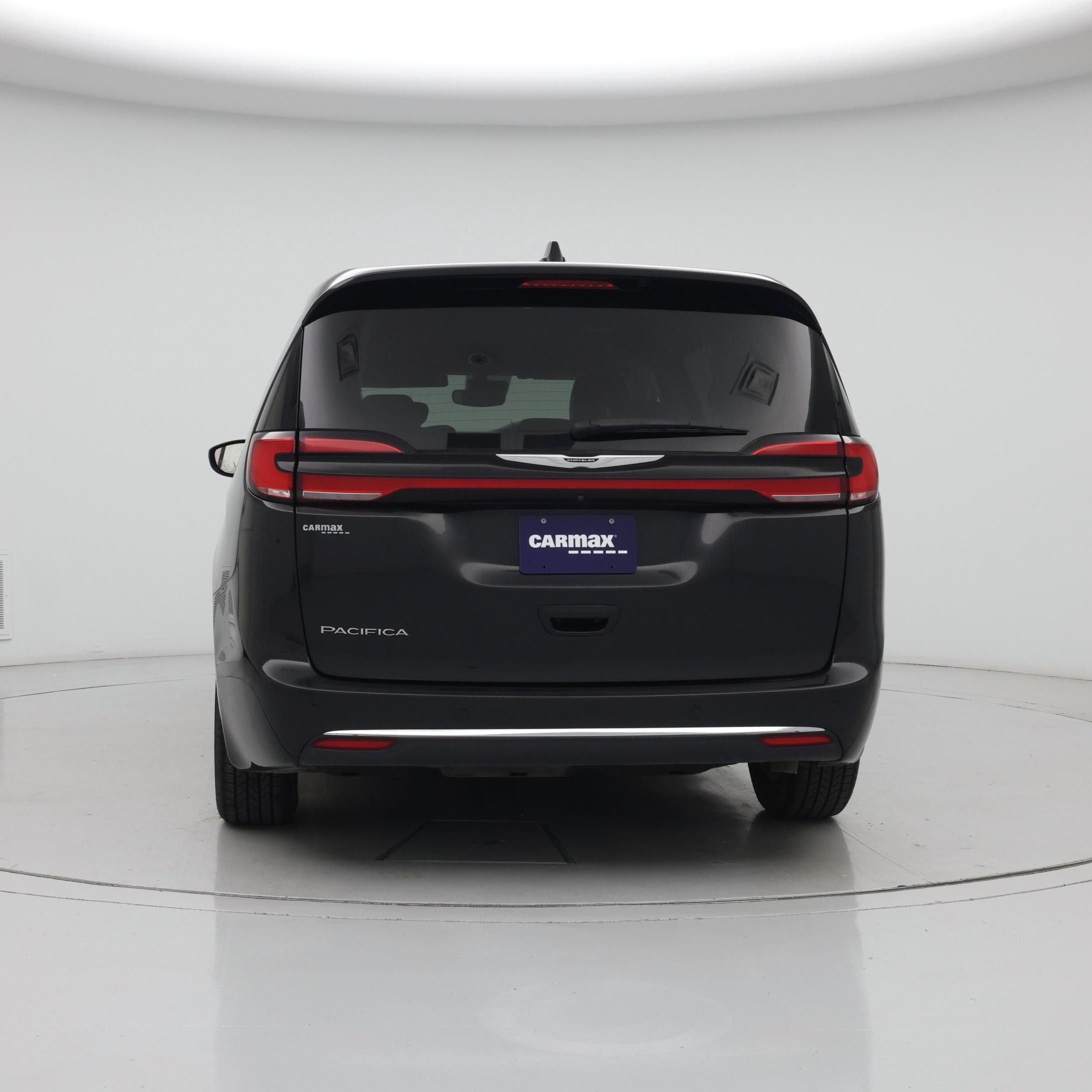 Thumbnail: 2023 Chrysler Pacifica - 6