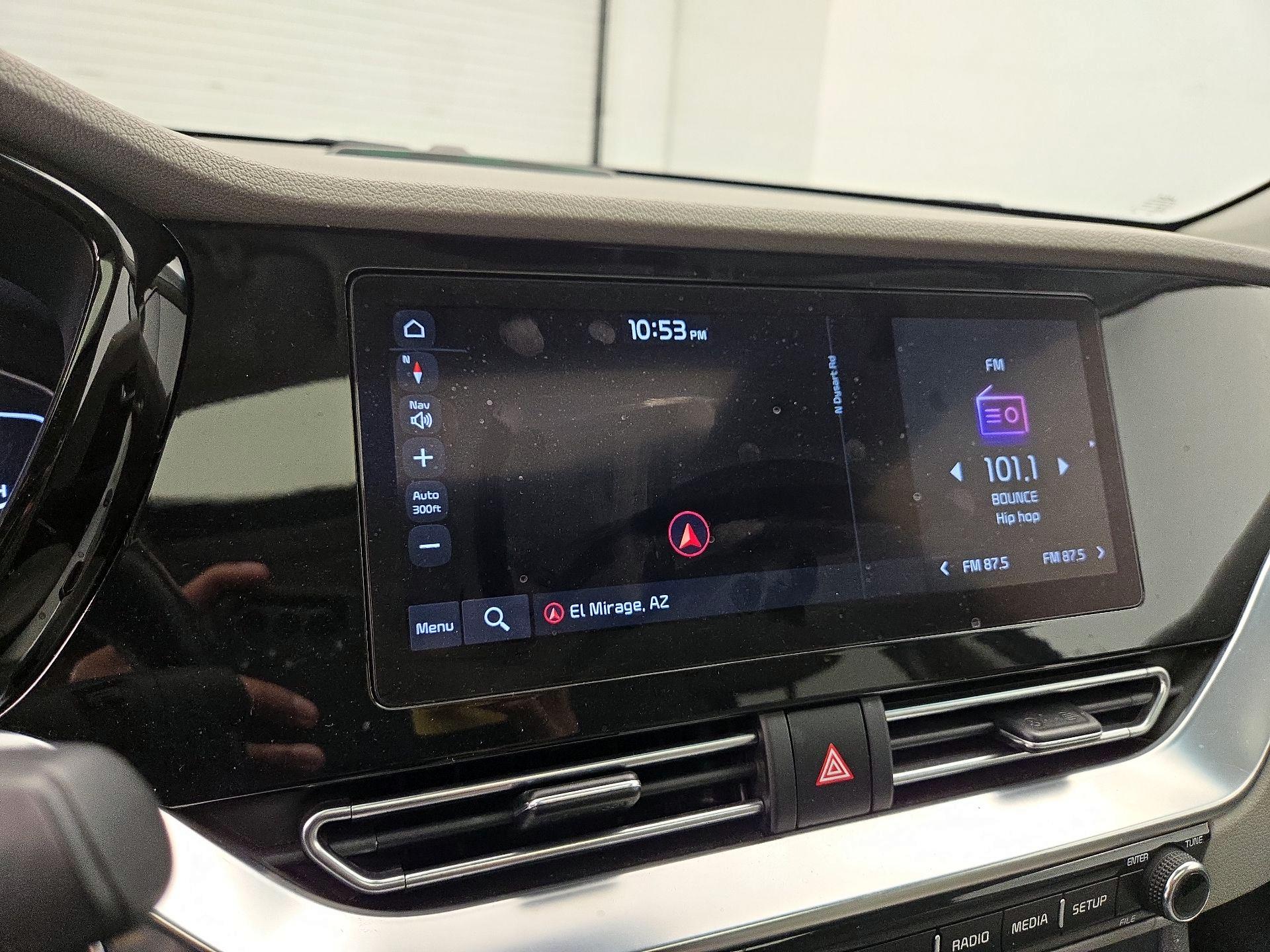 Thumbnail: 2022 Kia Niro - 14
