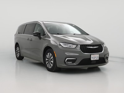 2025 Chrysler Pacifica Hybrid Select