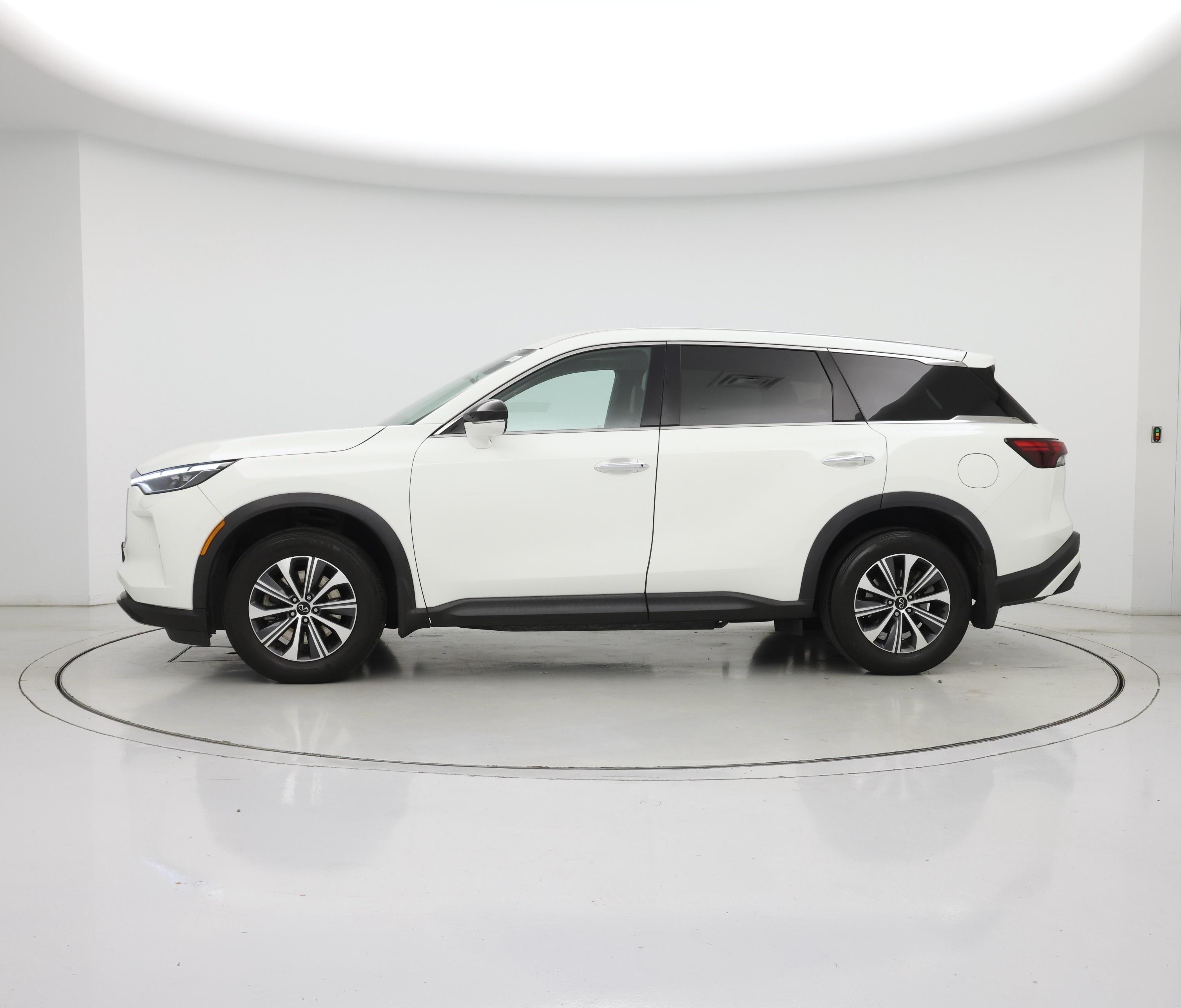 Thumbnail: 2023 INFINITI QX60 - 3
