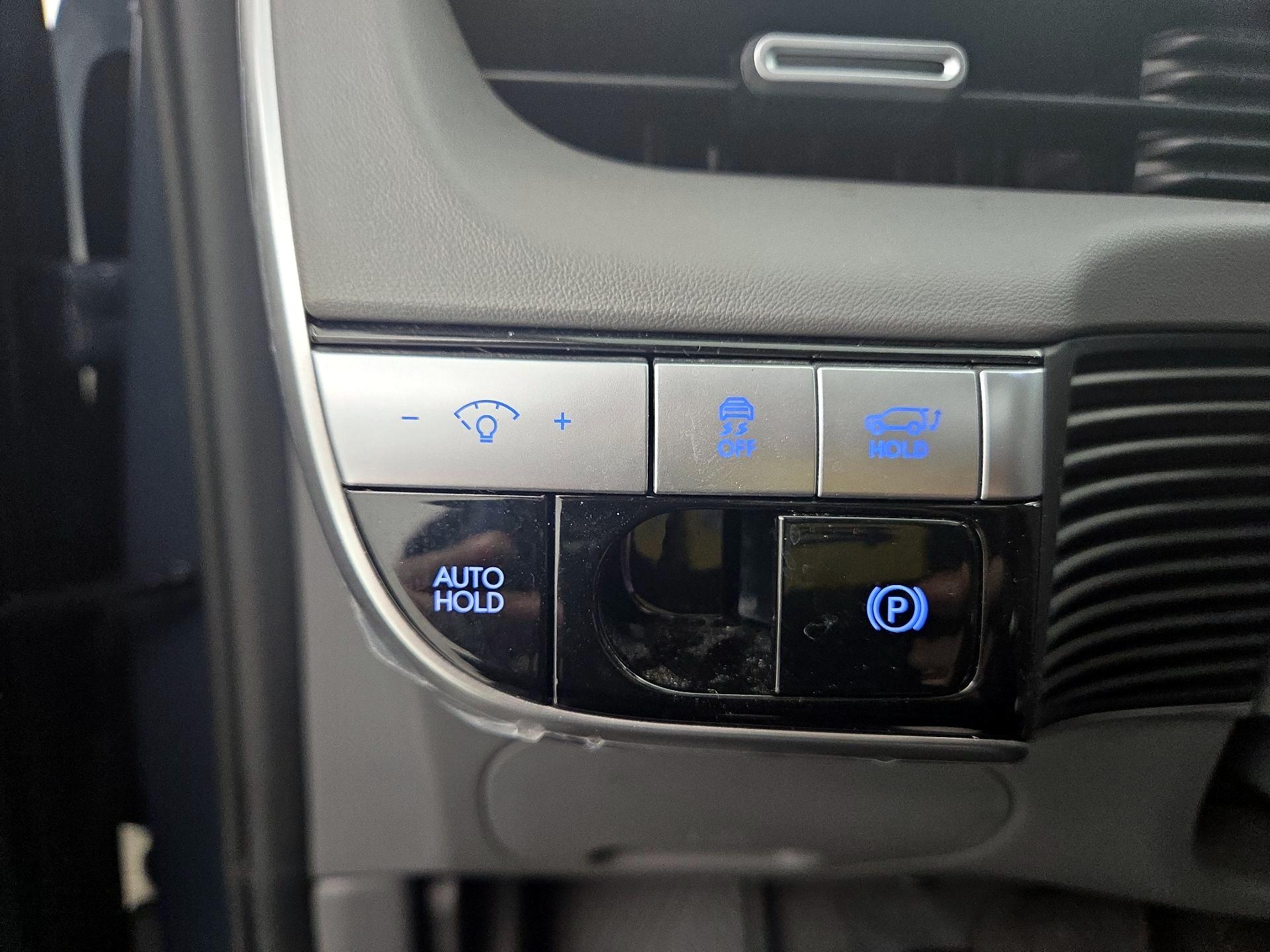 Thumbnail: 2024 Hyundai Ioniq 5 - 13