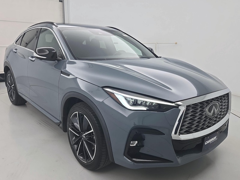 2023 Infiniti QX55 Essential
