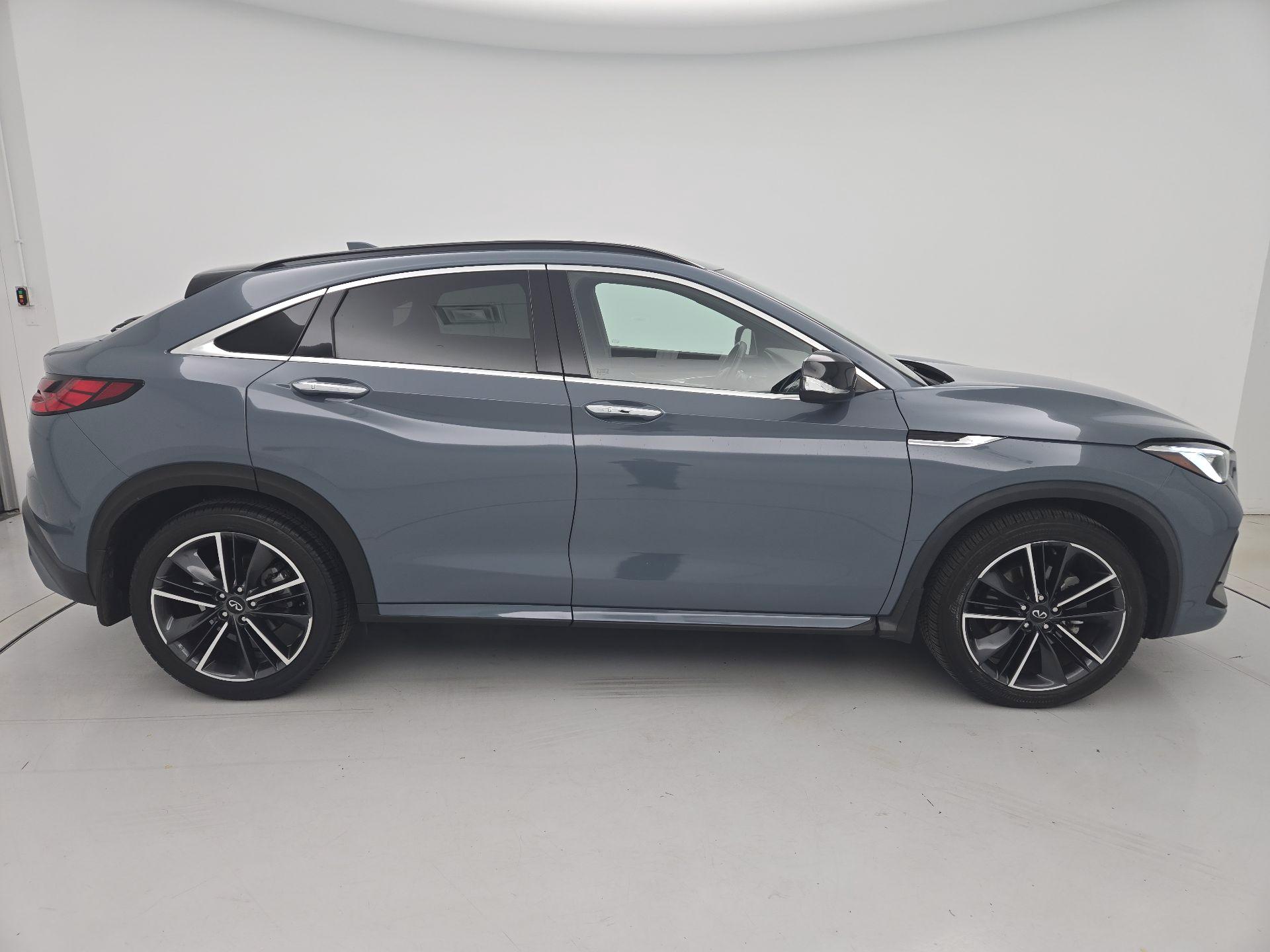 Thumbnail: 2023 INFINITI QX55 - 4