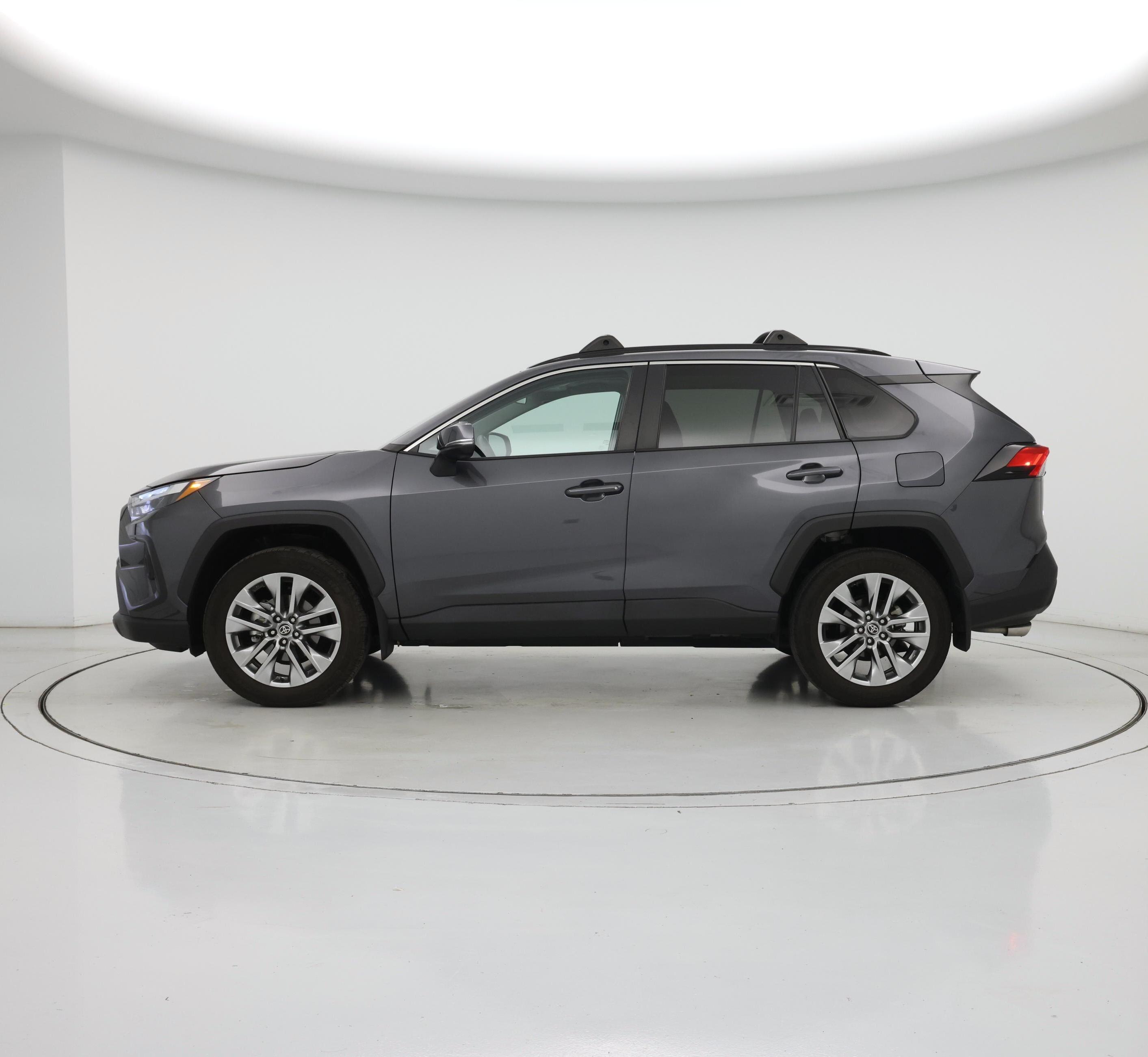 Thumbnail: 2023 Toyota RAV4 - 3