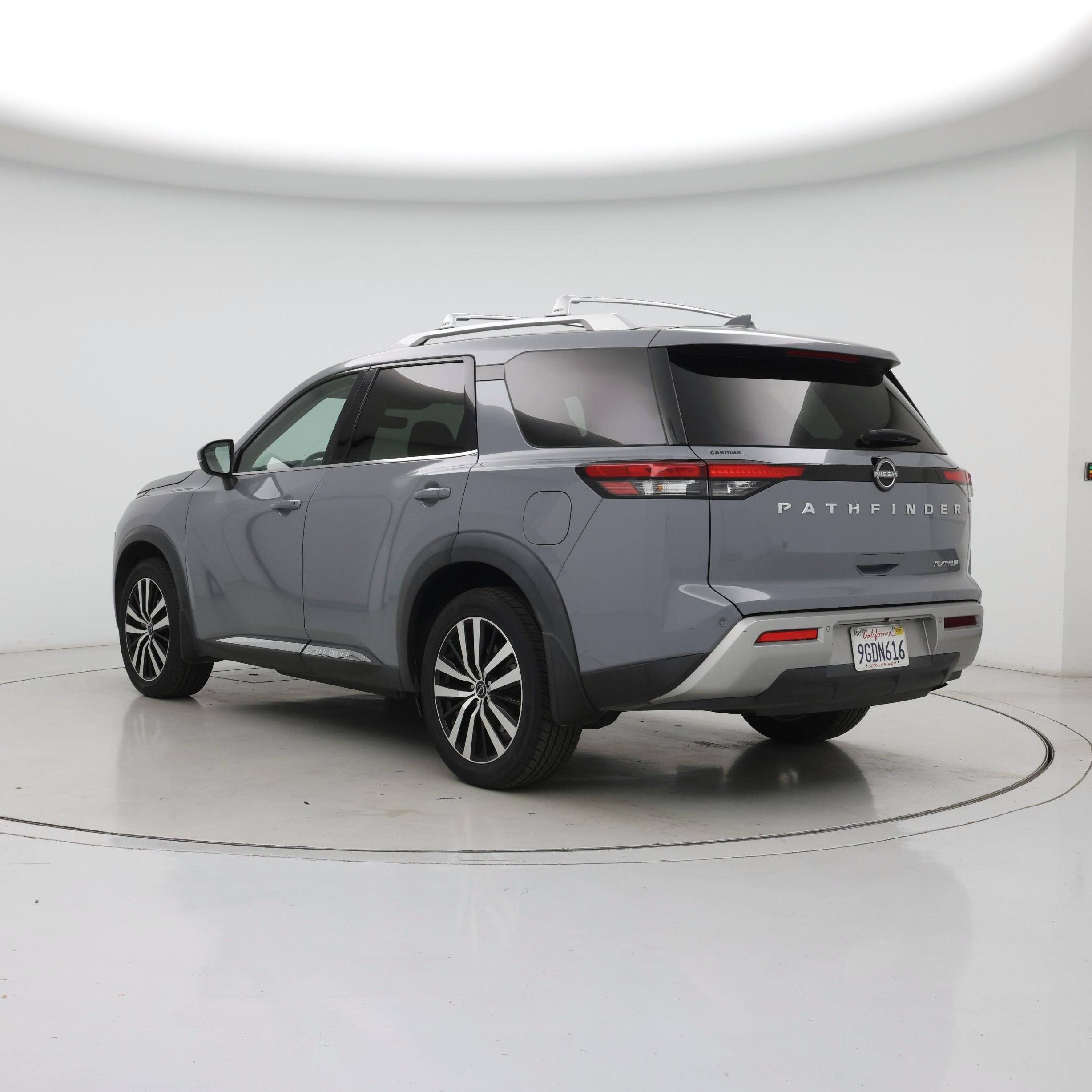 Thumbnail: 2023 Nissan Pathfinder - 2