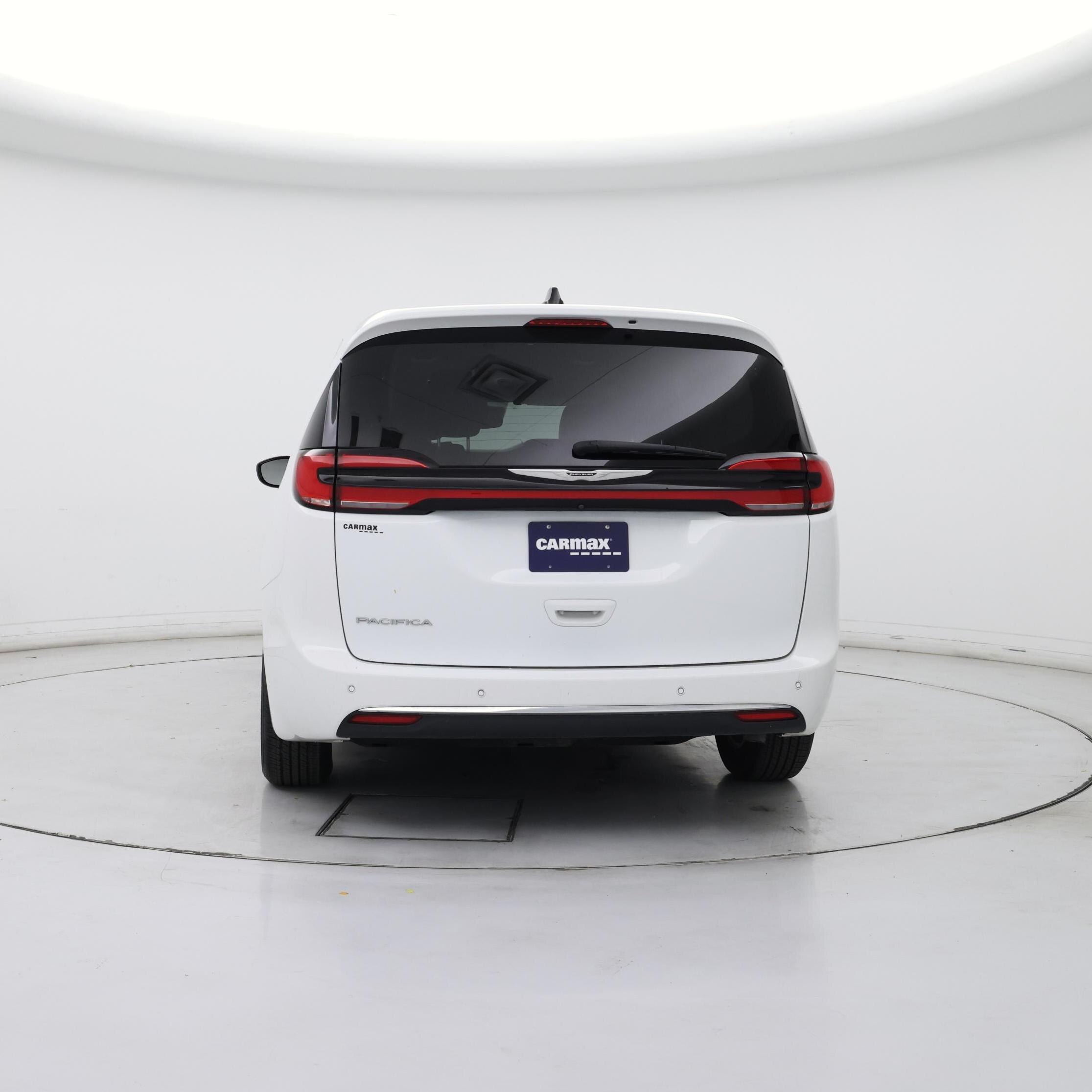 Thumbnail: 2024 Chrysler Pacifica - 6
