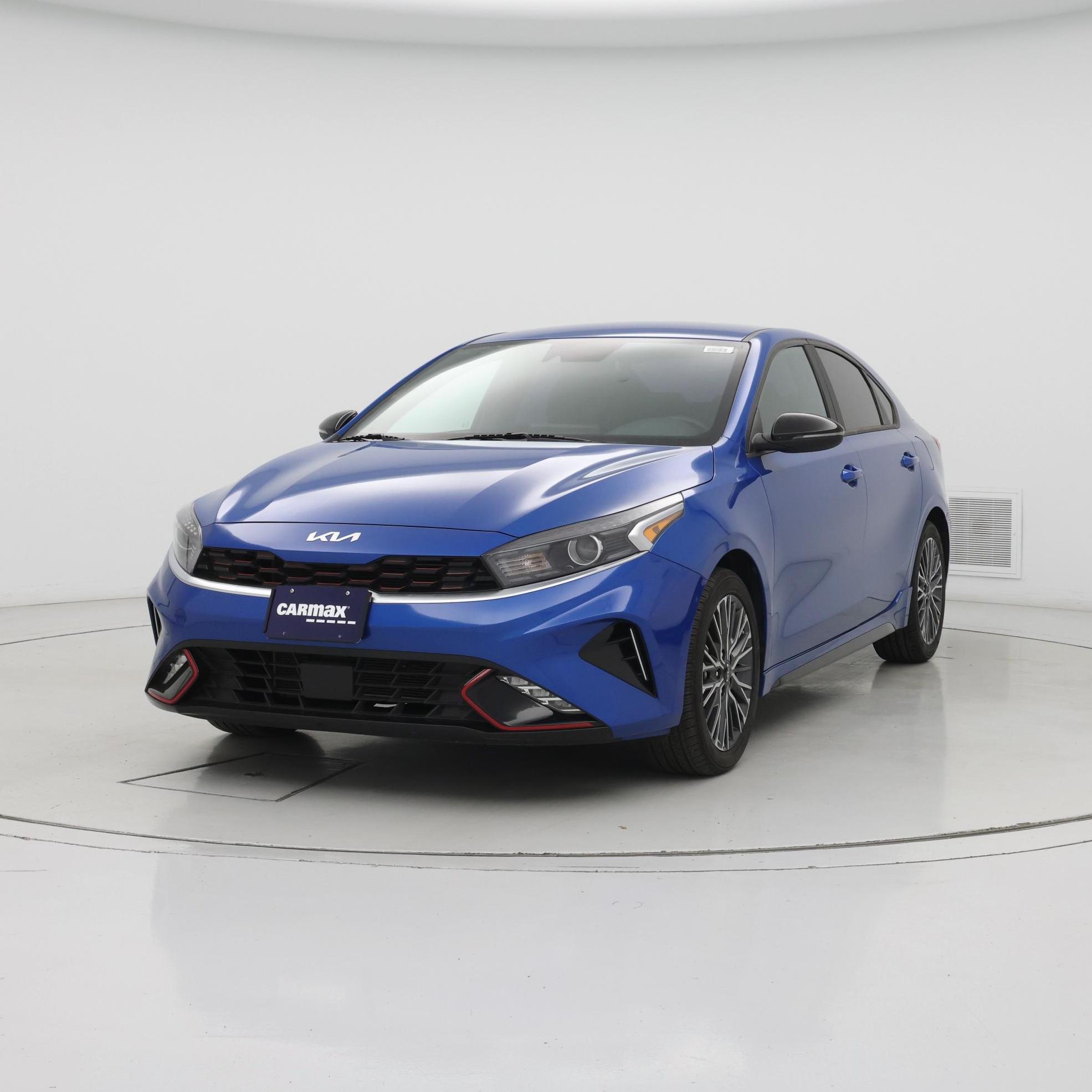 Thumbnail: 2024 Kia Forte - 4