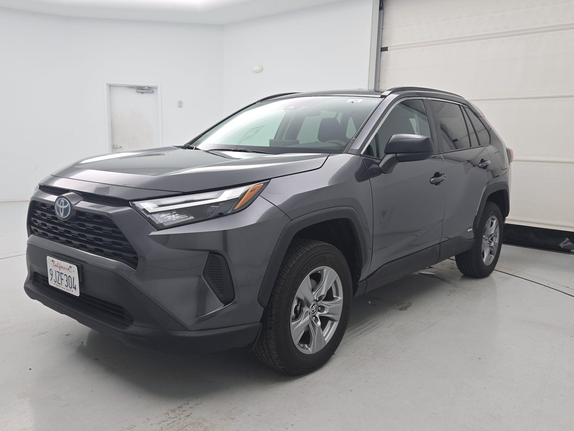 Thumbnail: 2023 Toyota RAV4 - 3