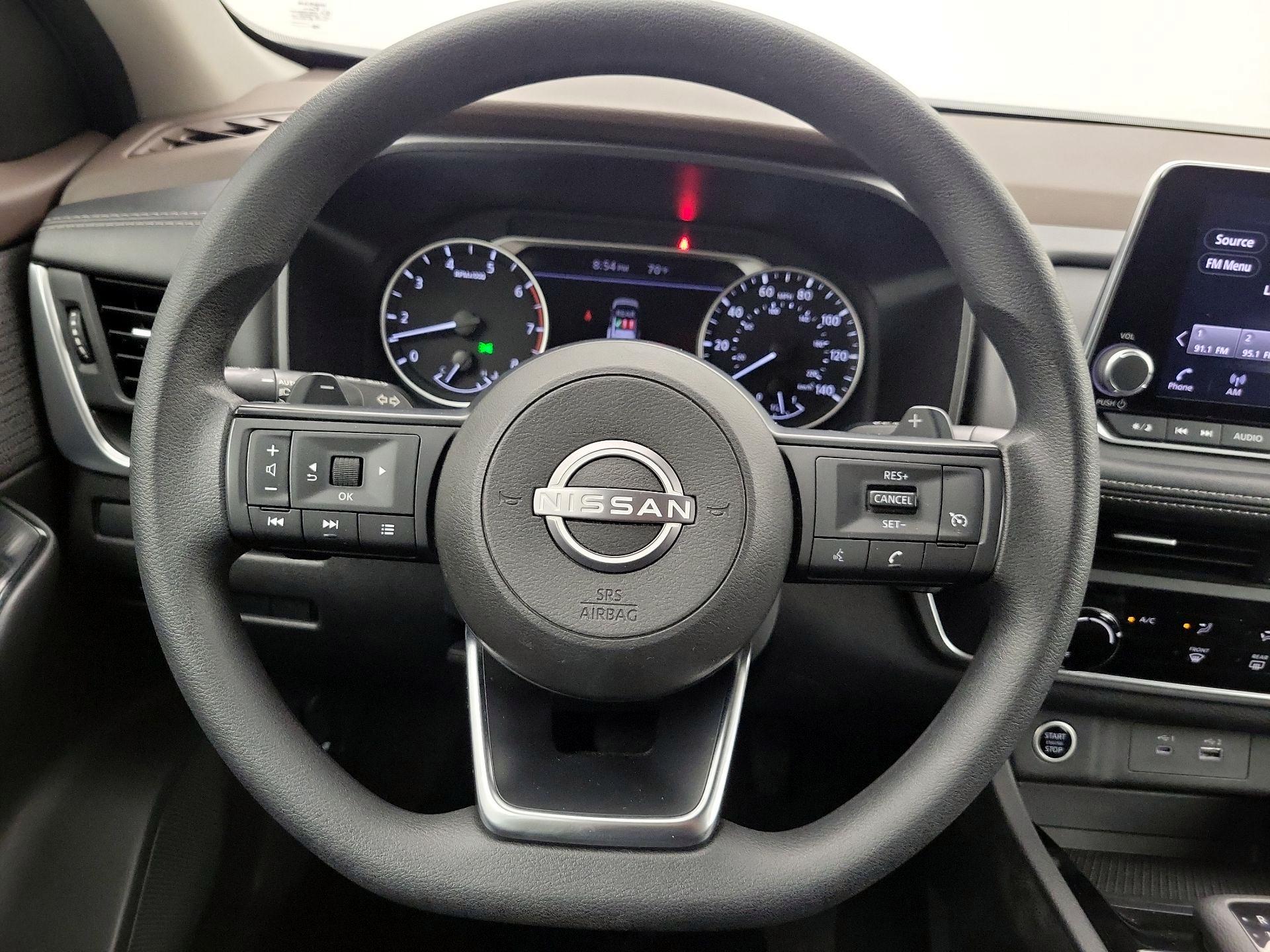 Thumbnail: 2023 Nissan Rogue - 10