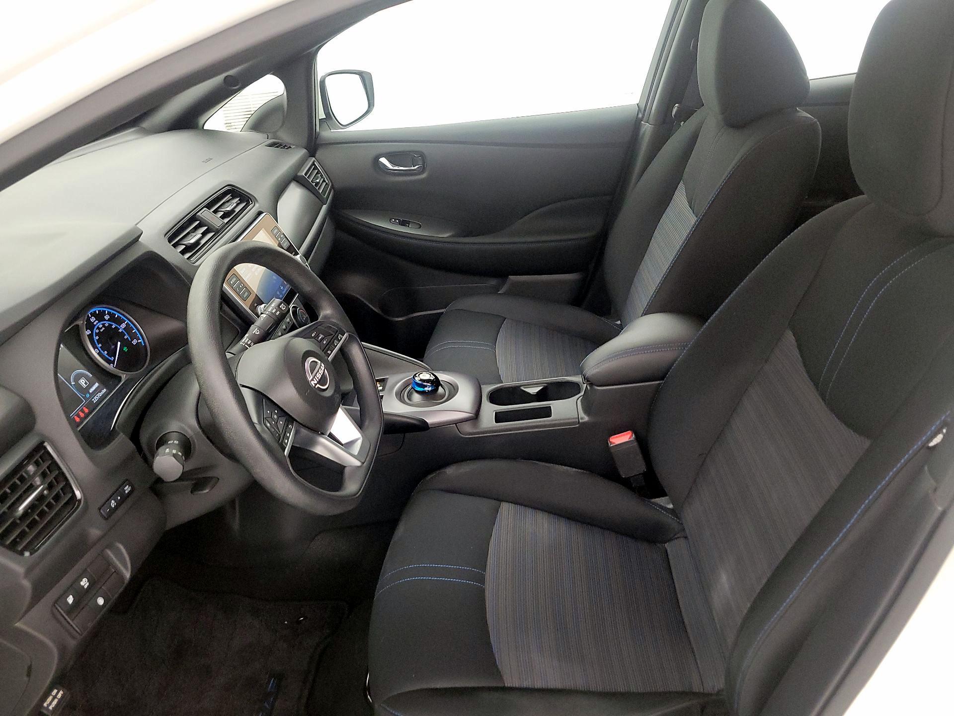 Thumbnail: 2023 Nissan Leaf - 11