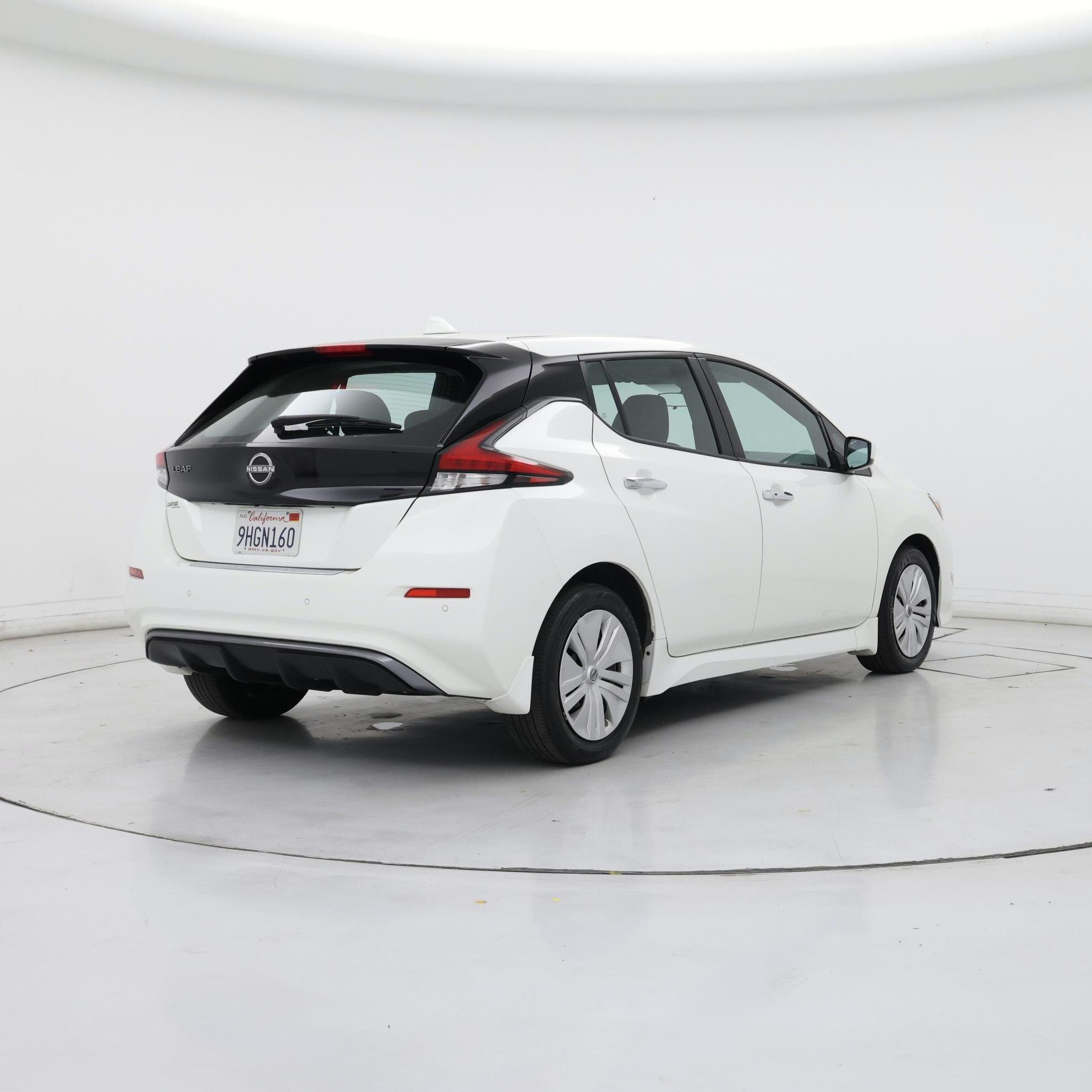 Thumbnail: 2023 Nissan Leaf - 8