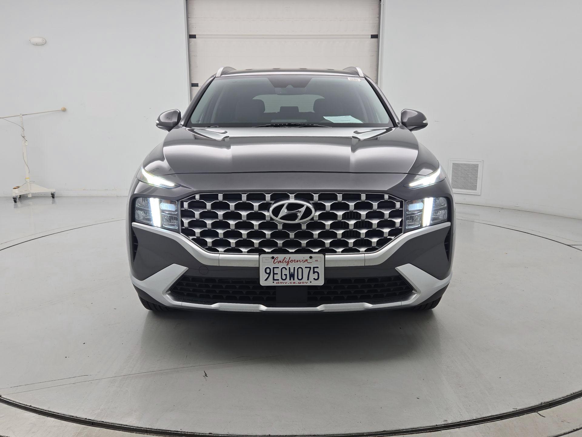 Thumbnail: 2022 Hyundai Santa Fe - 2
