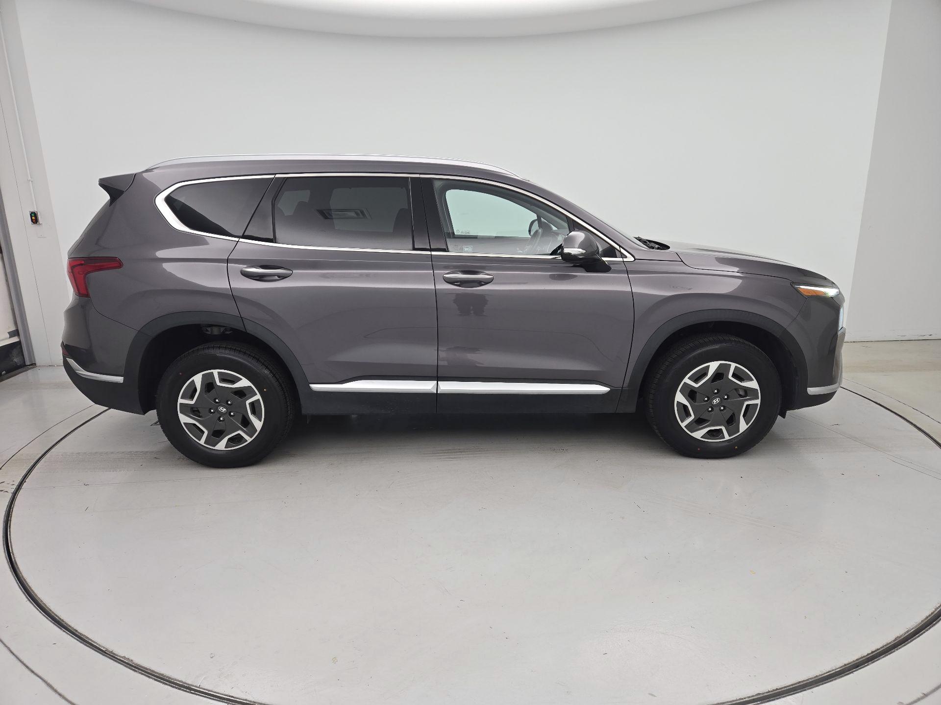 Thumbnail: 2022 Hyundai Santa Fe - 4