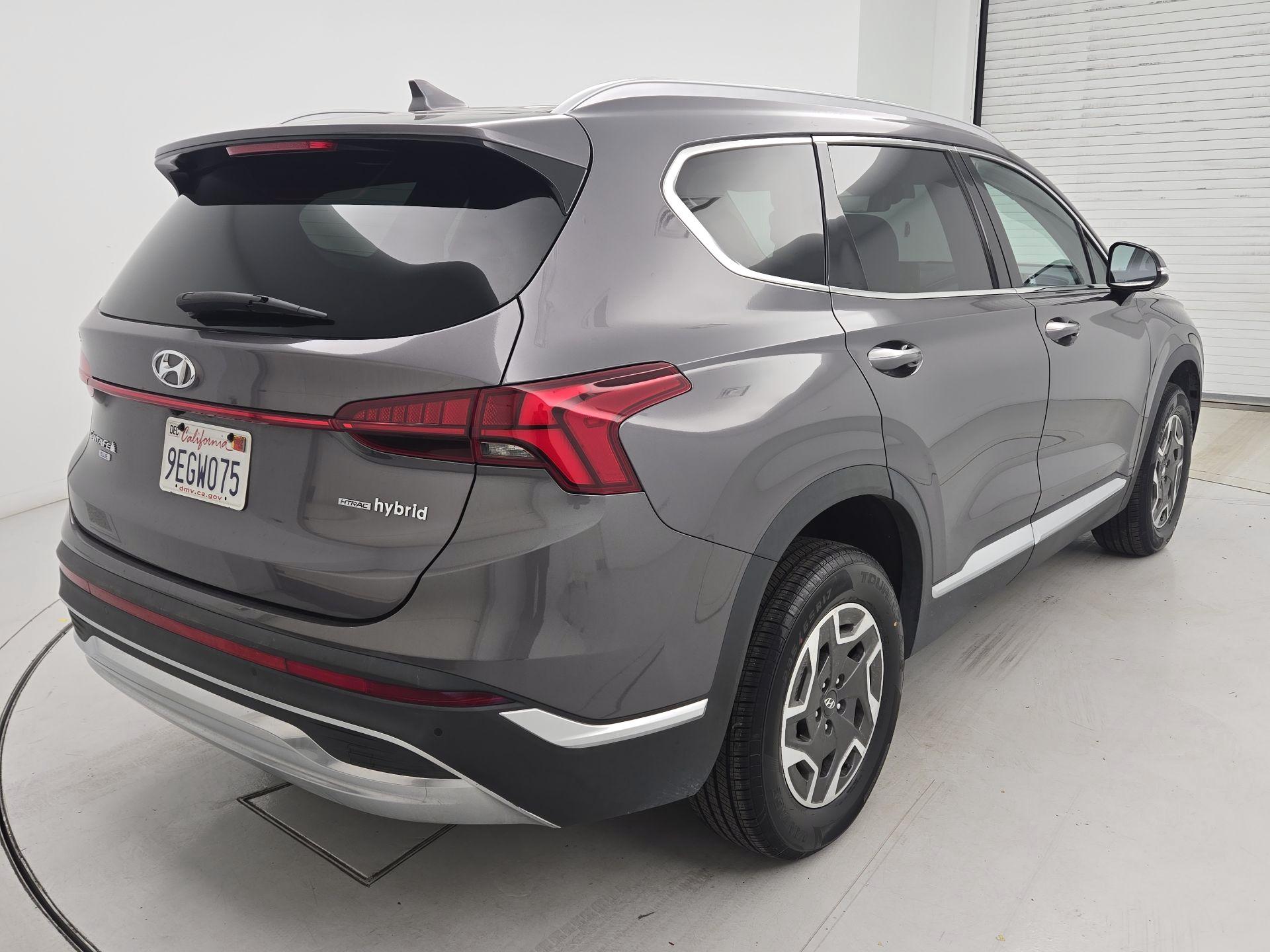 Thumbnail: 2022 Hyundai Santa Fe - 5