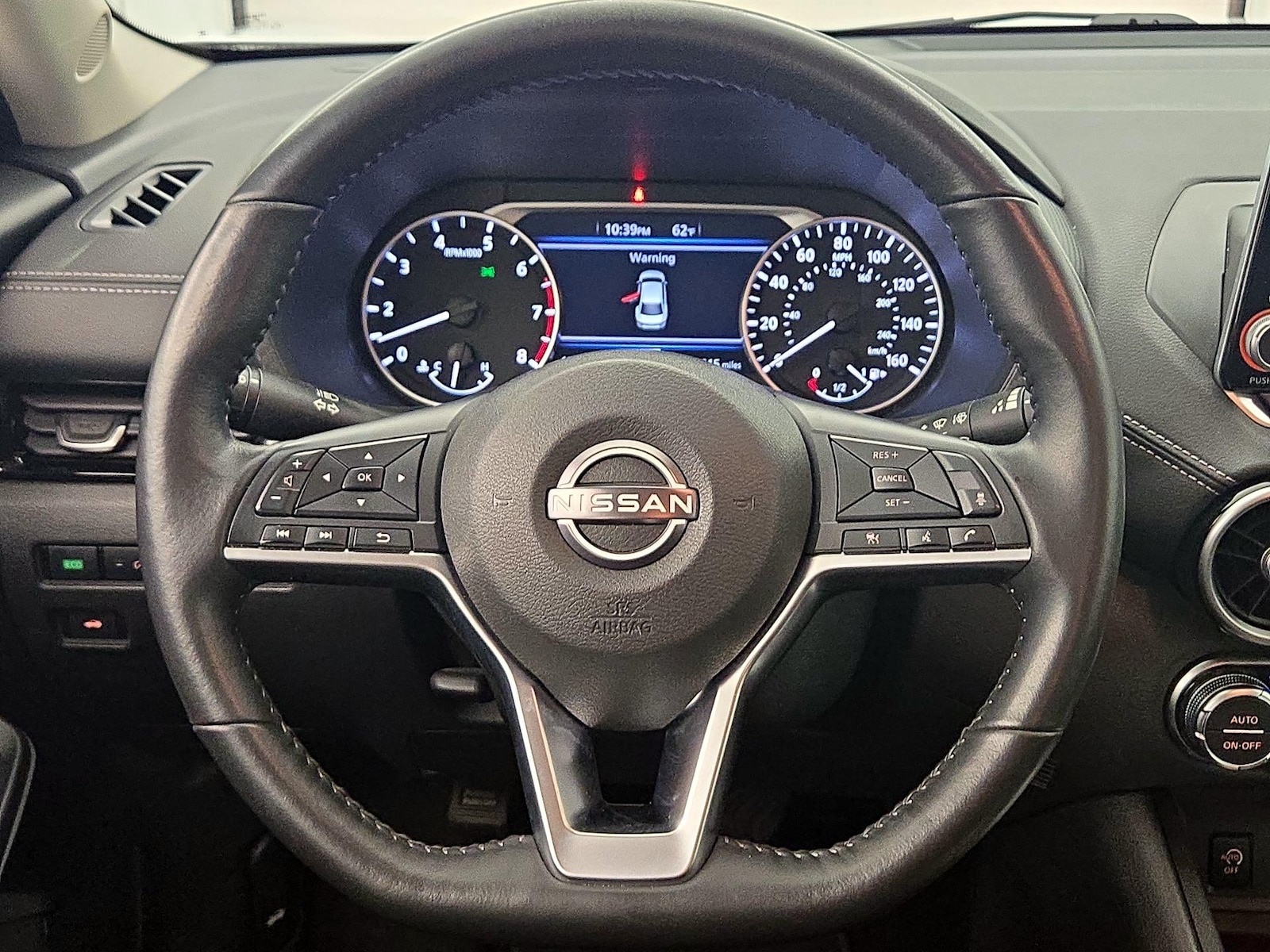 2025 Nissan Sentra SV - Photo 11