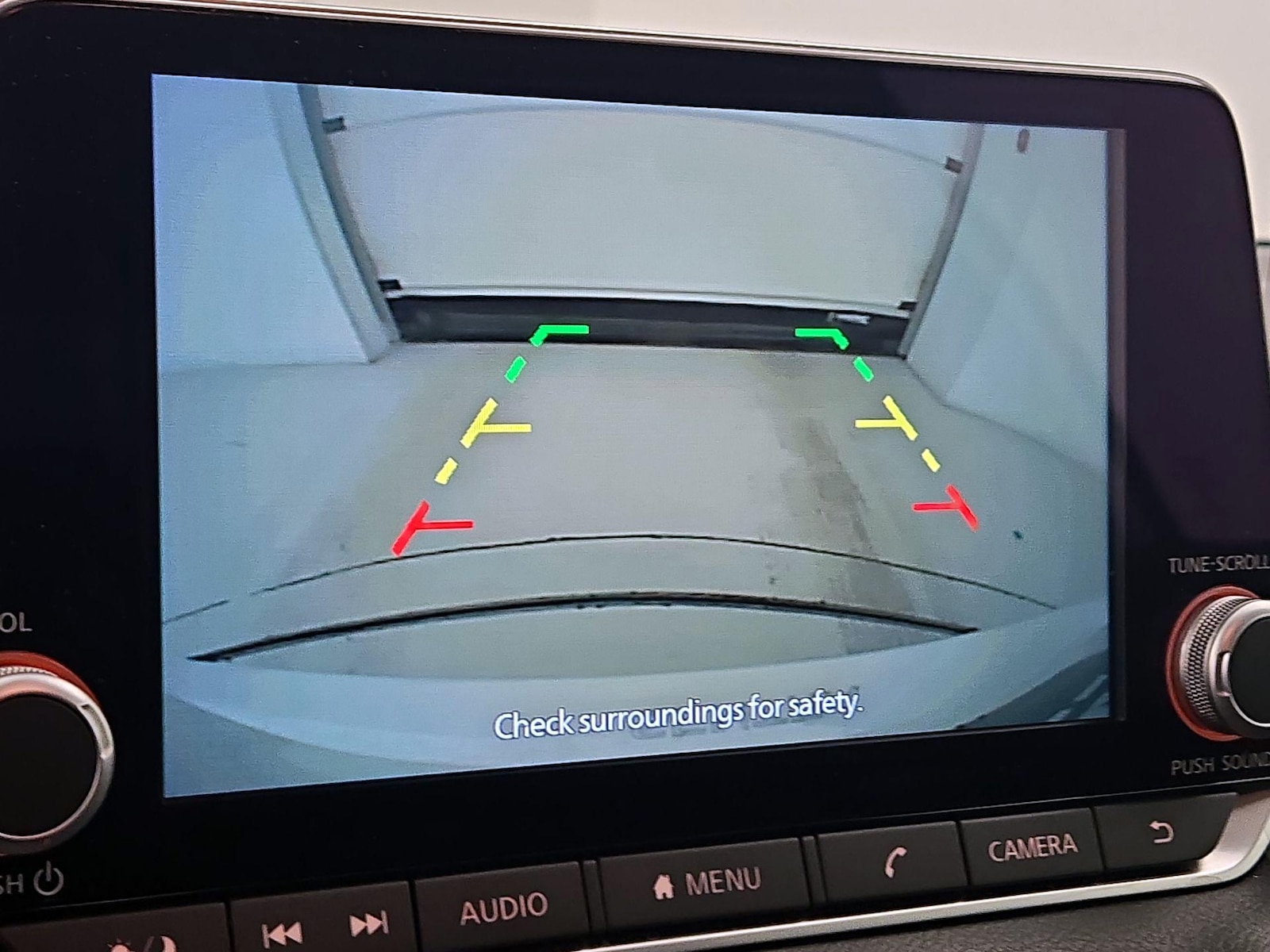 2025 Nissan Sentra SV - Photo 15