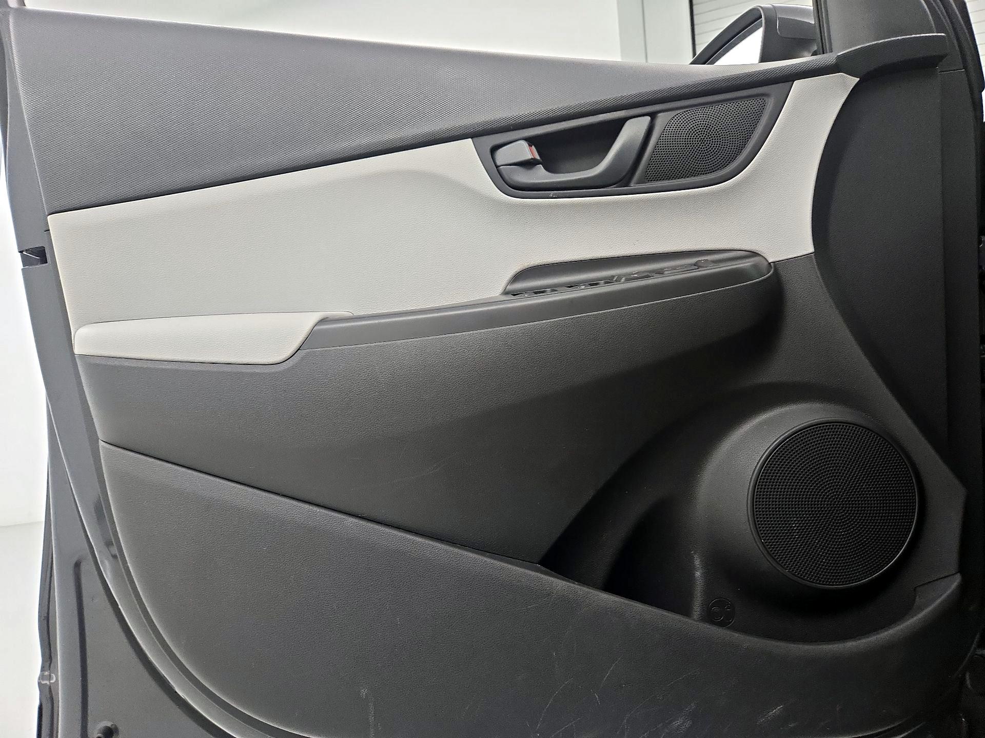 Thumbnail: 2023 Hyundai Kona - 12