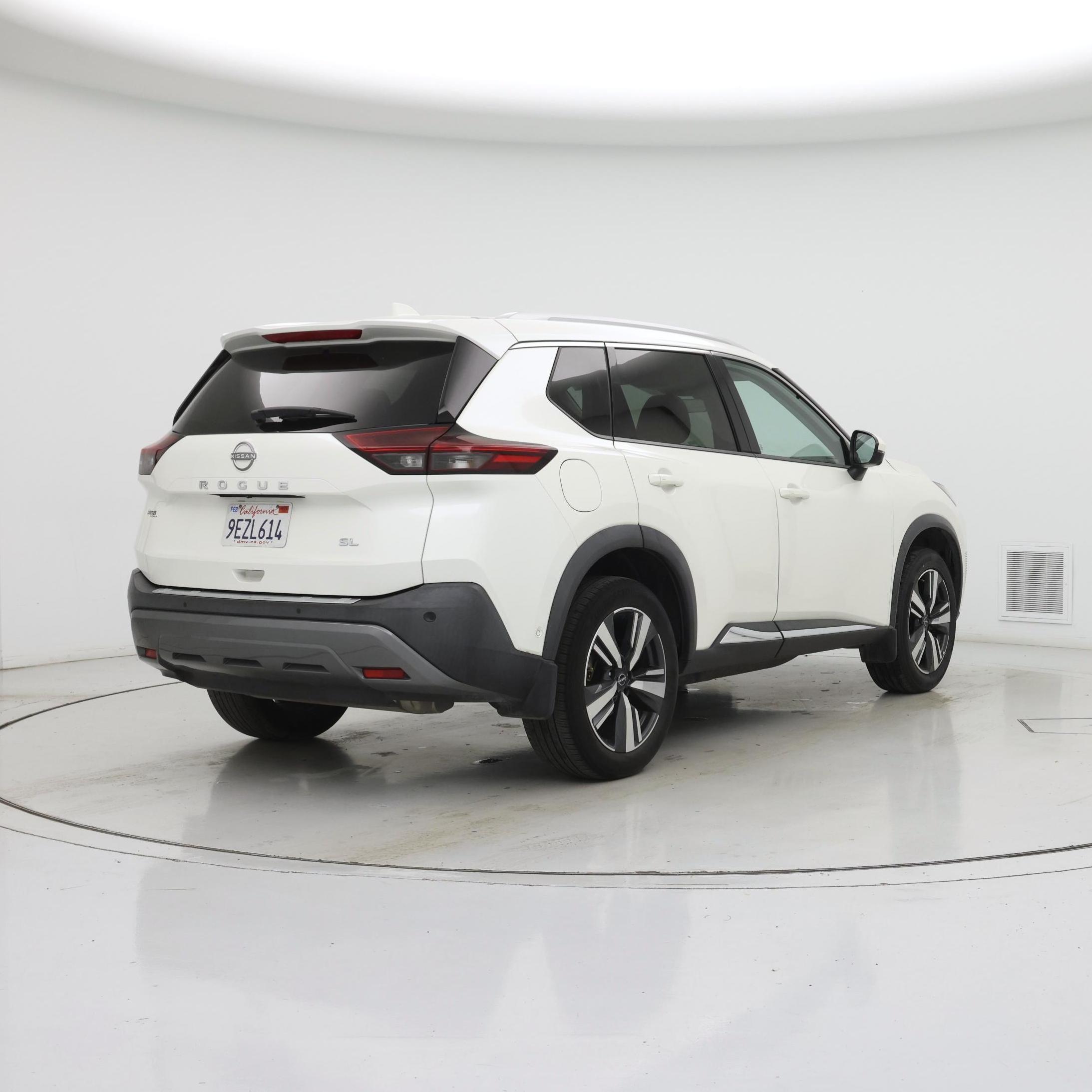 Thumbnail: 2023 Nissan Rogue - 8