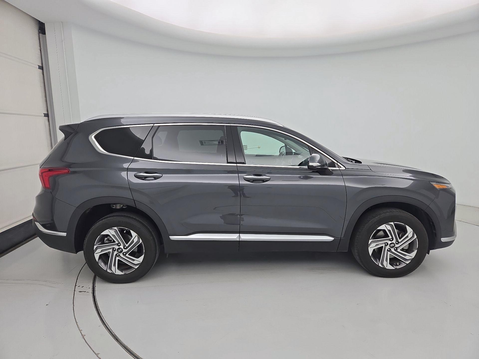 Thumbnail: 2023 Hyundai Santa Fe - 4