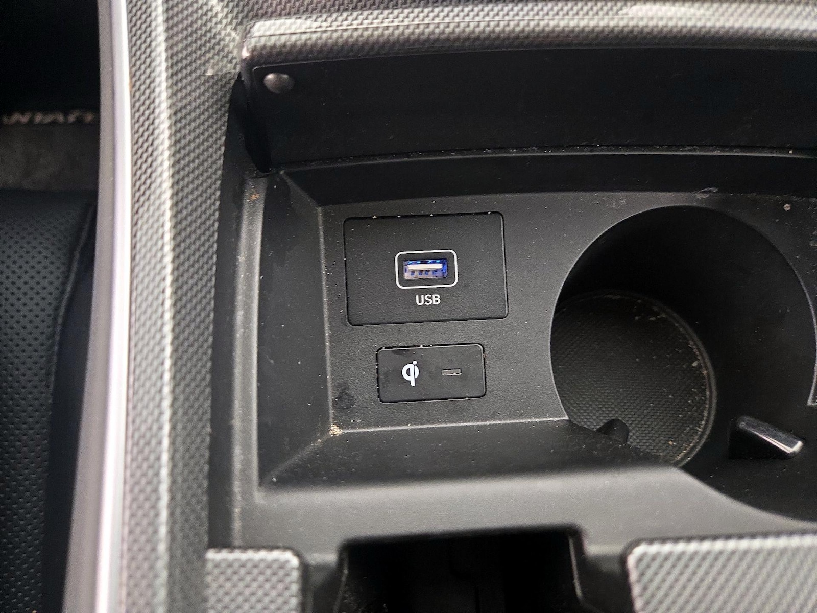 2023 Hyundai Santa Fe Limited HEV - Photo 18