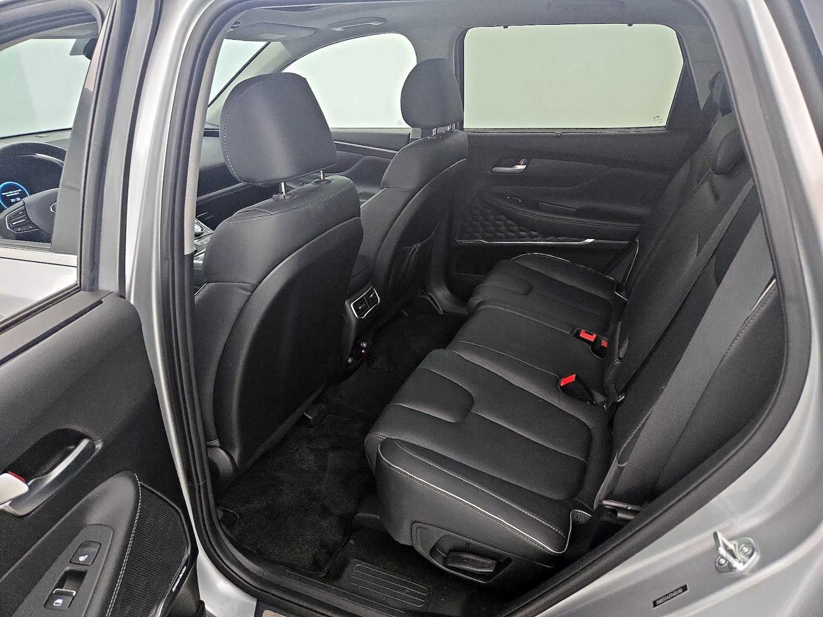 2023 Hyundai Santa Fe Limited HEV - Photo 20