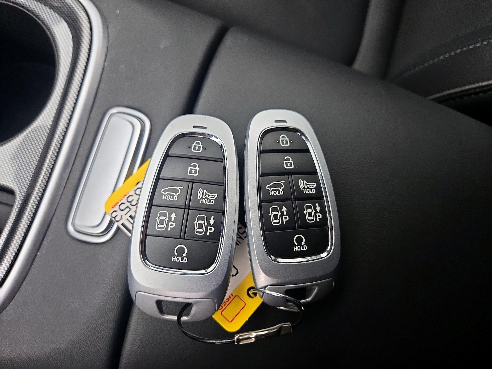 2023 Hyundai Santa Fe Limited HEV - Photo 23
