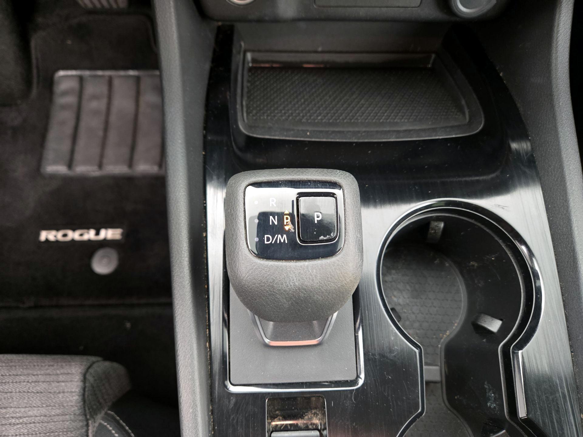 Thumbnail: 2023 Nissan Rogue - 15