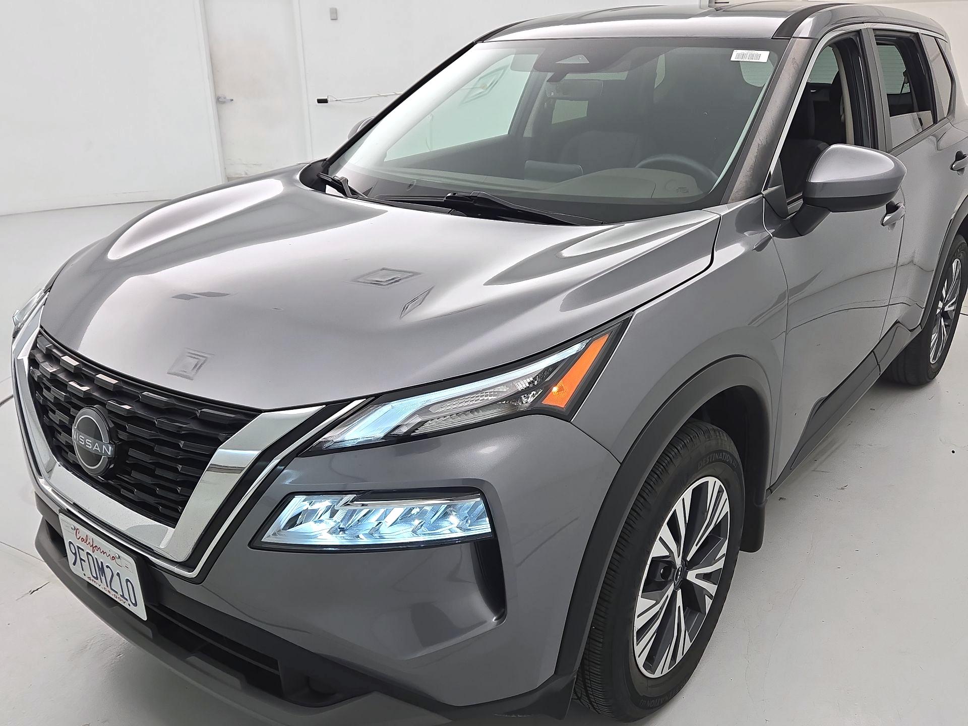 Thumbnail: 2023 Nissan Rogue - 3
