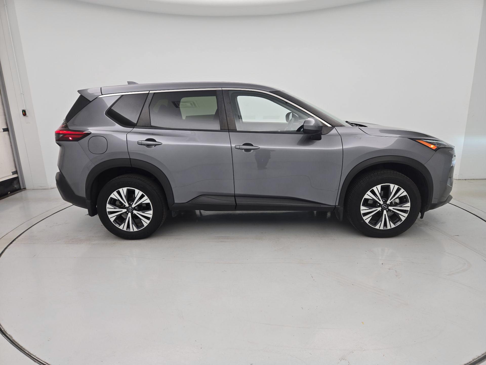 Thumbnail: 2023 Nissan Rogue - 4