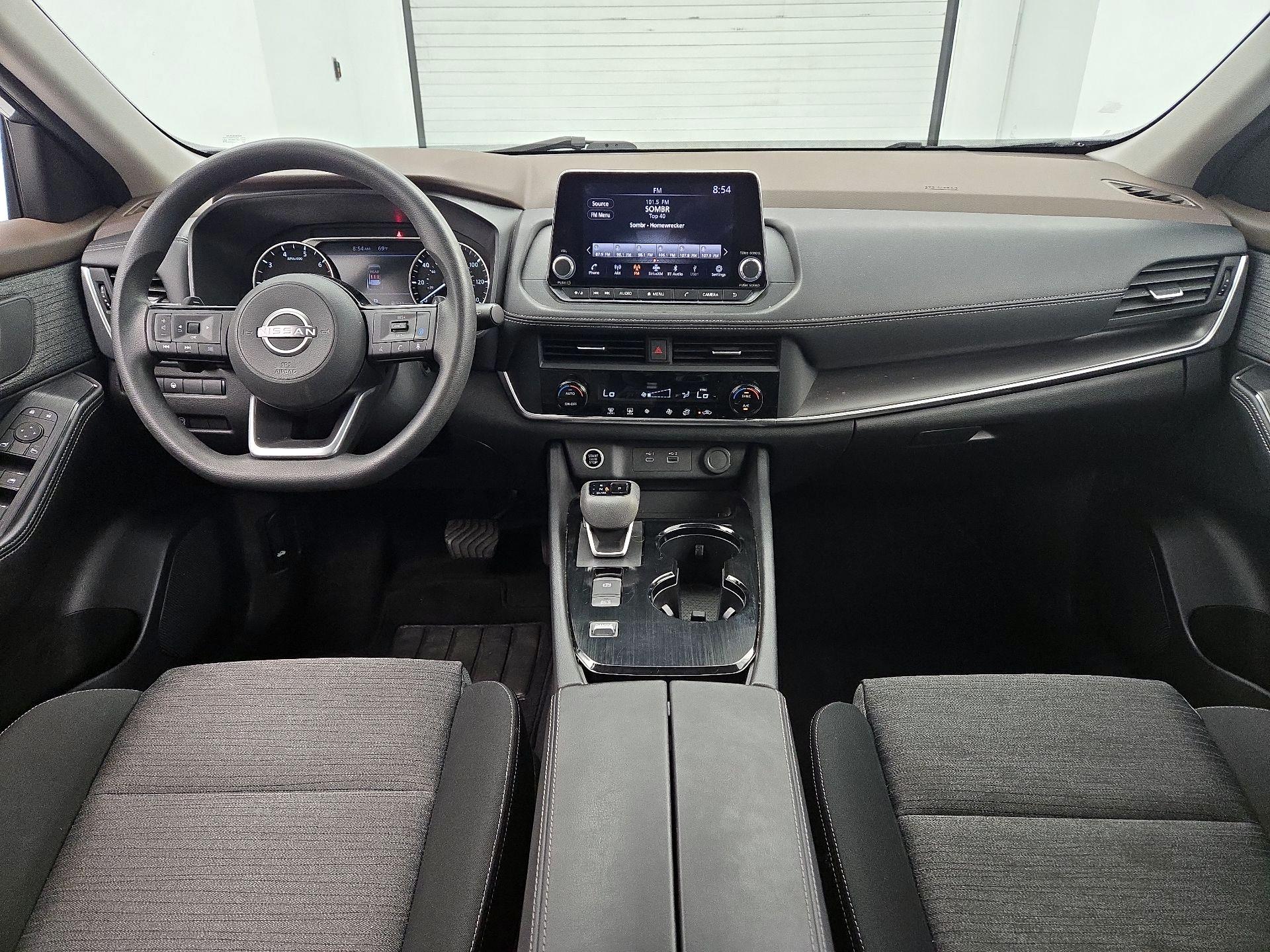 Thumbnail: 2023 Nissan Rogue - 8